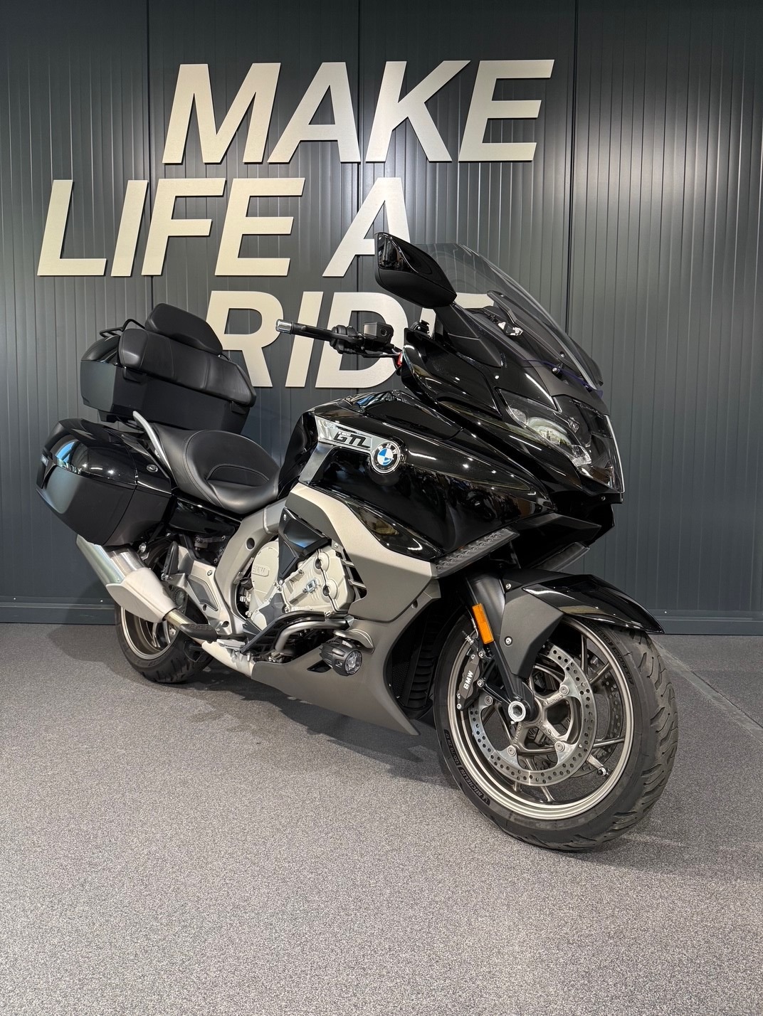 BMW K 1600 GTL-image-1