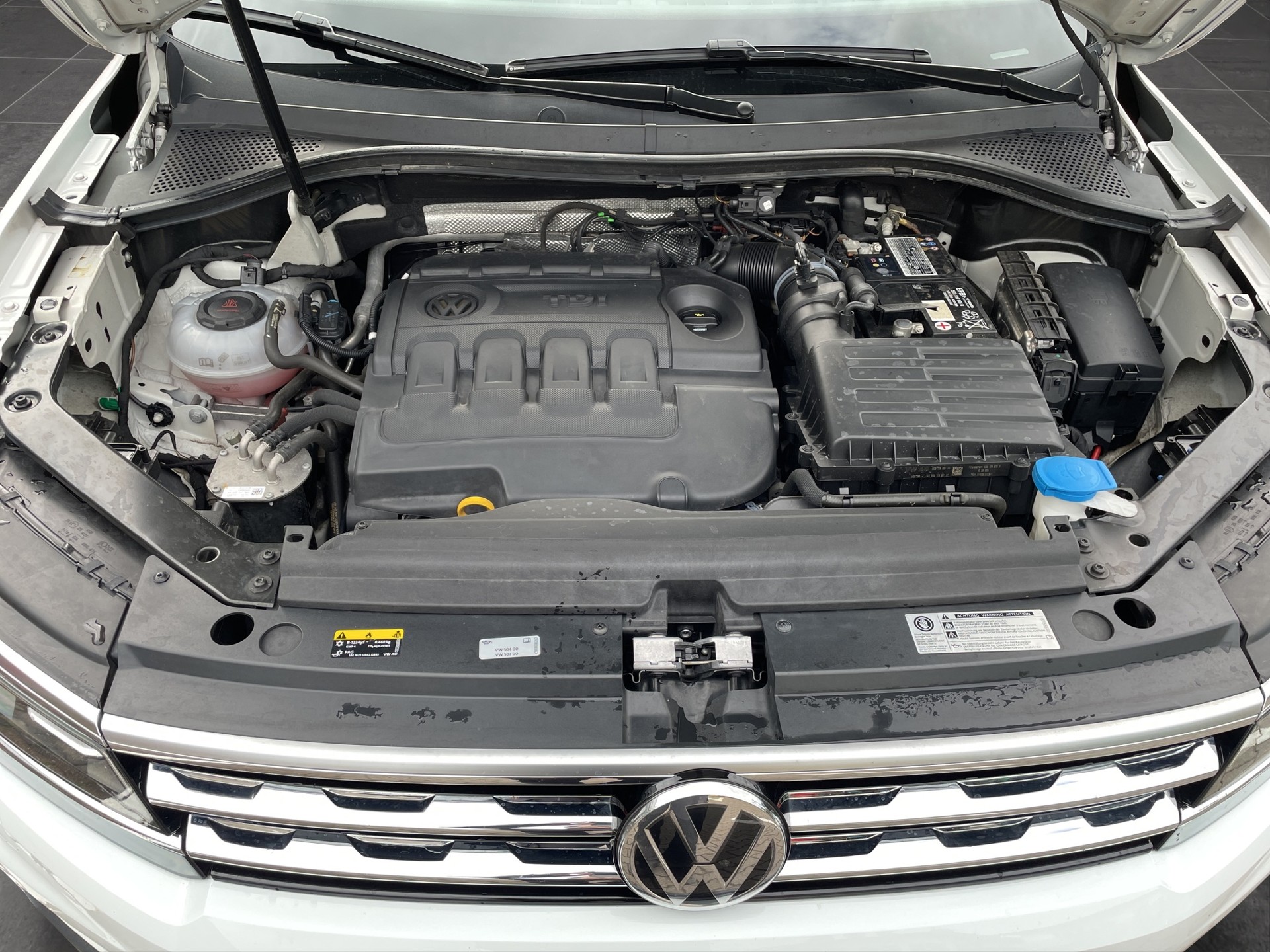 VW Tiguan 2.0 TDI SCR Comfortline 4Motion DSG-image-15