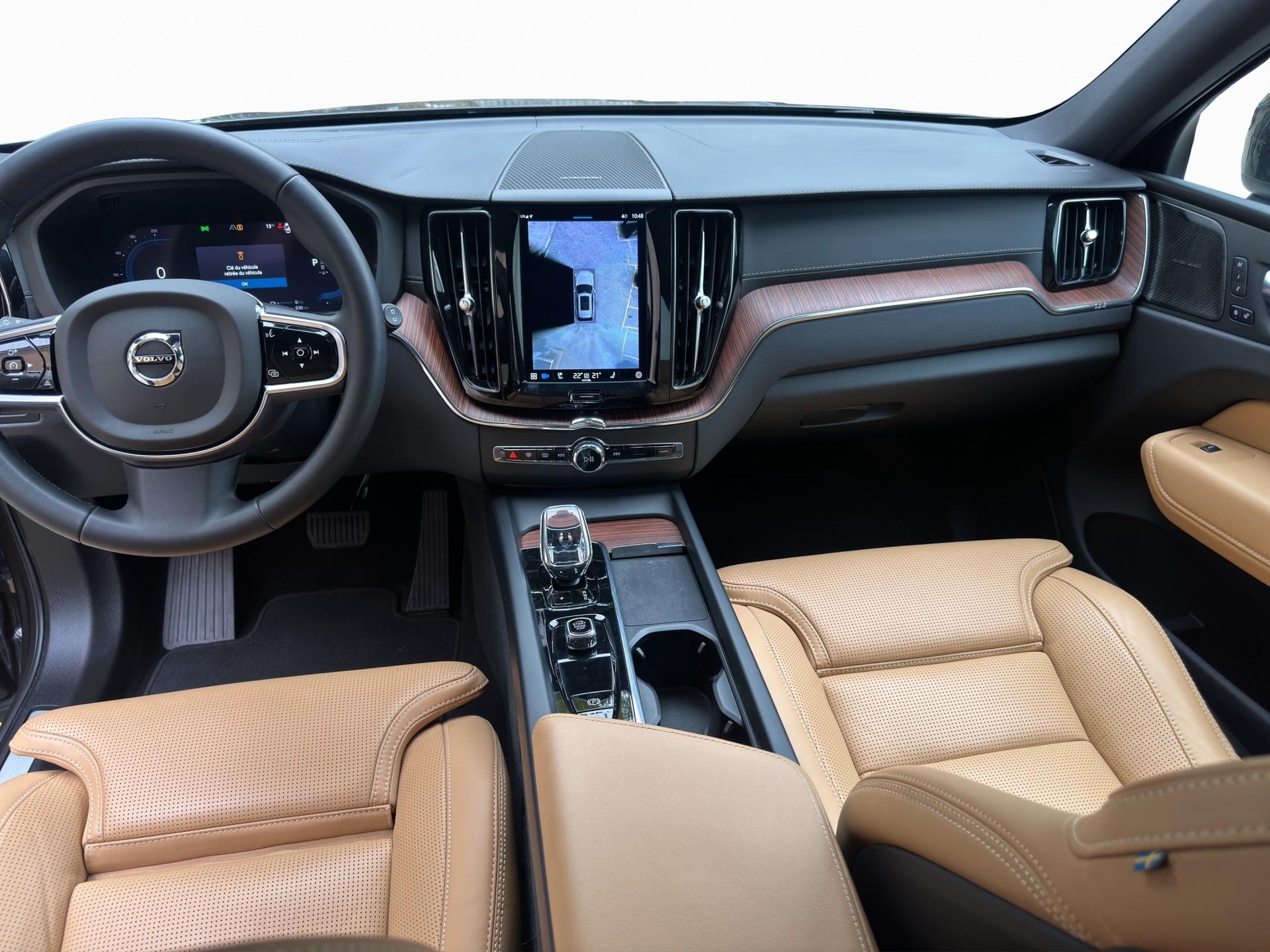 VOLVO XC60 T8 eAWD PluginHybrid Plus Bright Geartronic-image-9
