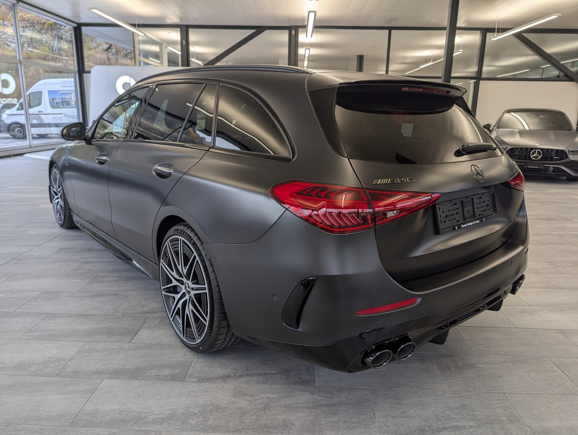 MERCEDES-BENZ C 43 AMG 4 Matic Executive Edition-image-2