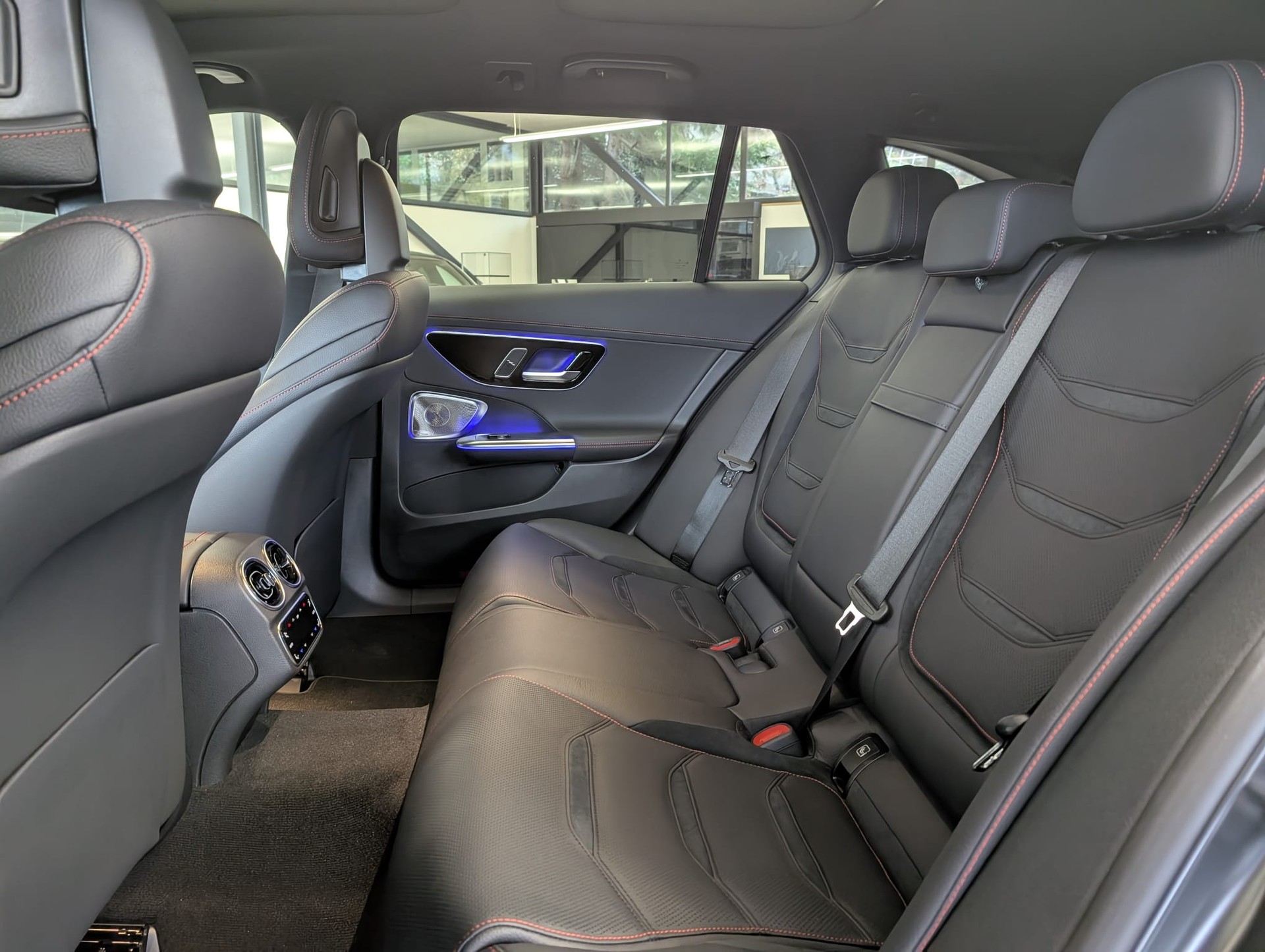 MERCEDES-BENZ C 43 AMG 4 Matic Executive Edition-image-17
