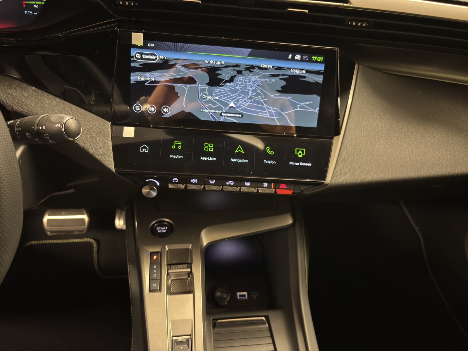 PEUGEOT 308 SW 1.2 Hybrid GT-image-6