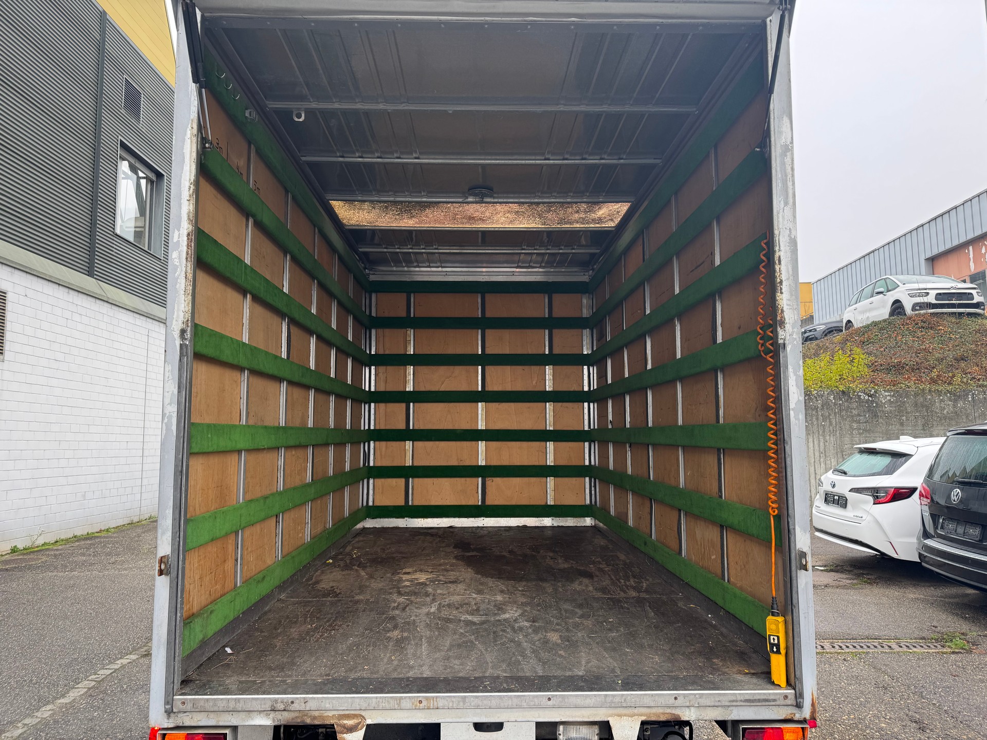 VW LT 35 2.4TD Hebebühne * Nutzlast 1050Kg * AHK 1700Kg * Letzte MFK 30.10.2023 * B01-image-12
