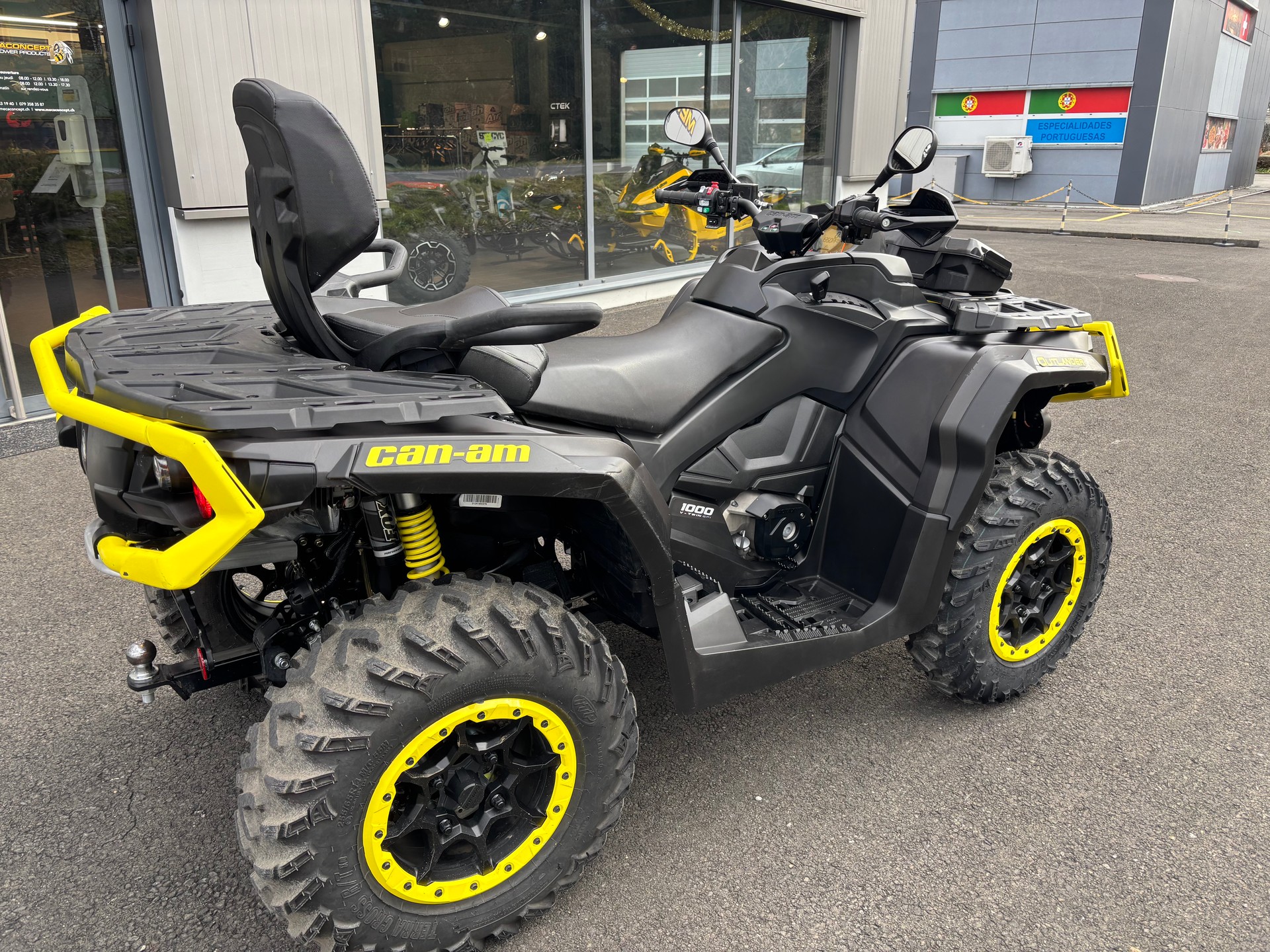 CAN-AM Outlander 1000 Max X-TP ABS-image-2