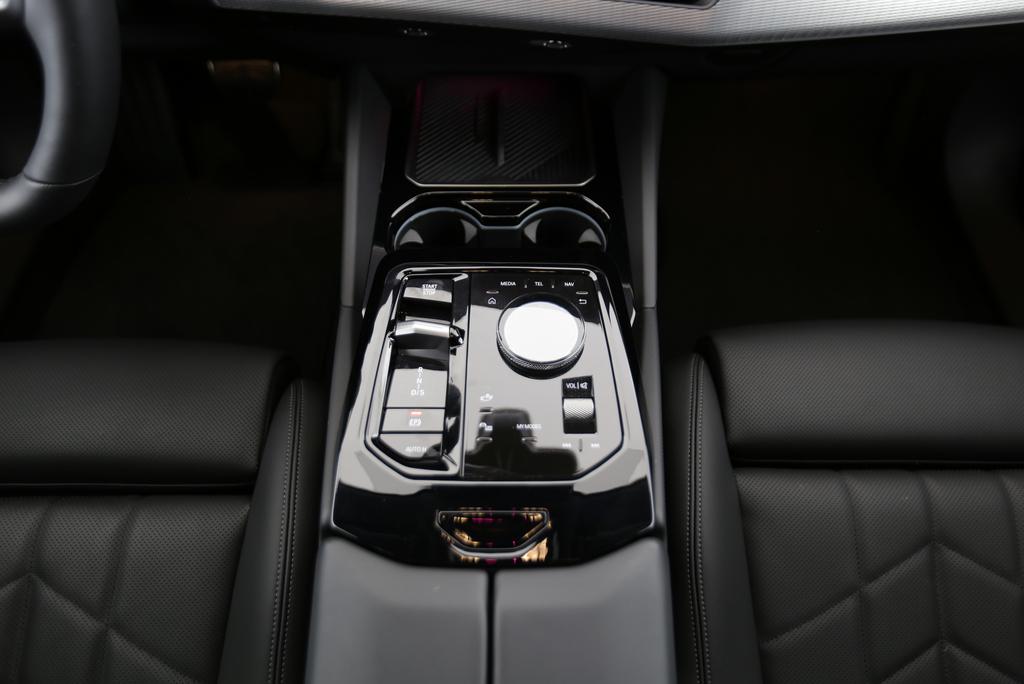 BMW 520d xDrive Touring-image-10