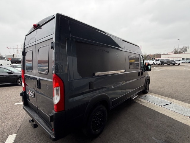 TOURNE MOBIL 6.0 Cruise 180PS EAT8 Grey Fer-image-1