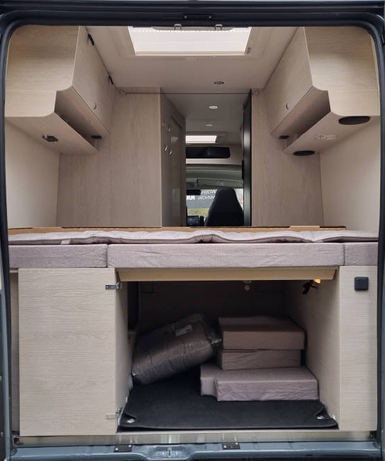 TOURNE MOBIL 6.0 Cruise 180PS EAT8 Grey Fer-image-10