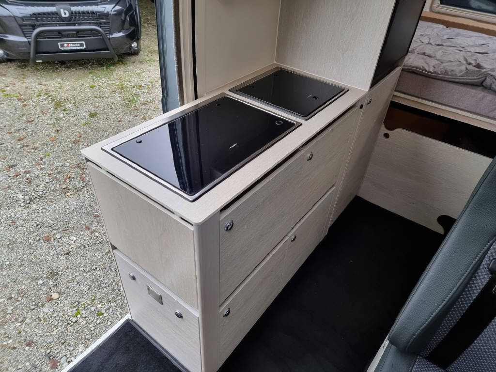TOURNE MOBIL 6.0 Cruise 180PS EAT8 Grey Fer-image-8