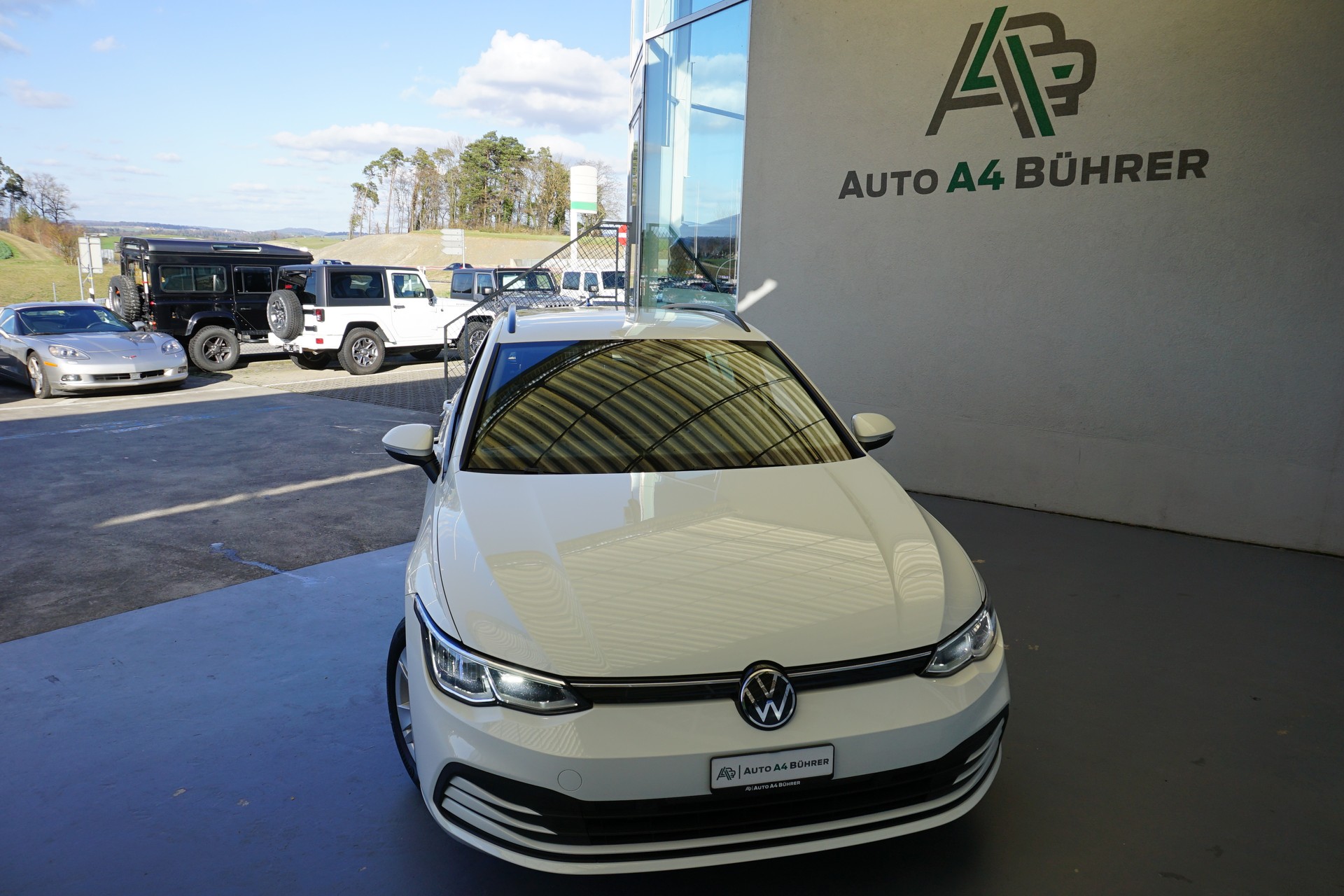 VW Golf 8 Variant 2.0 TDI Life DSG-Automat "aus erster Hand+CH-Auto"-showroom-element-2