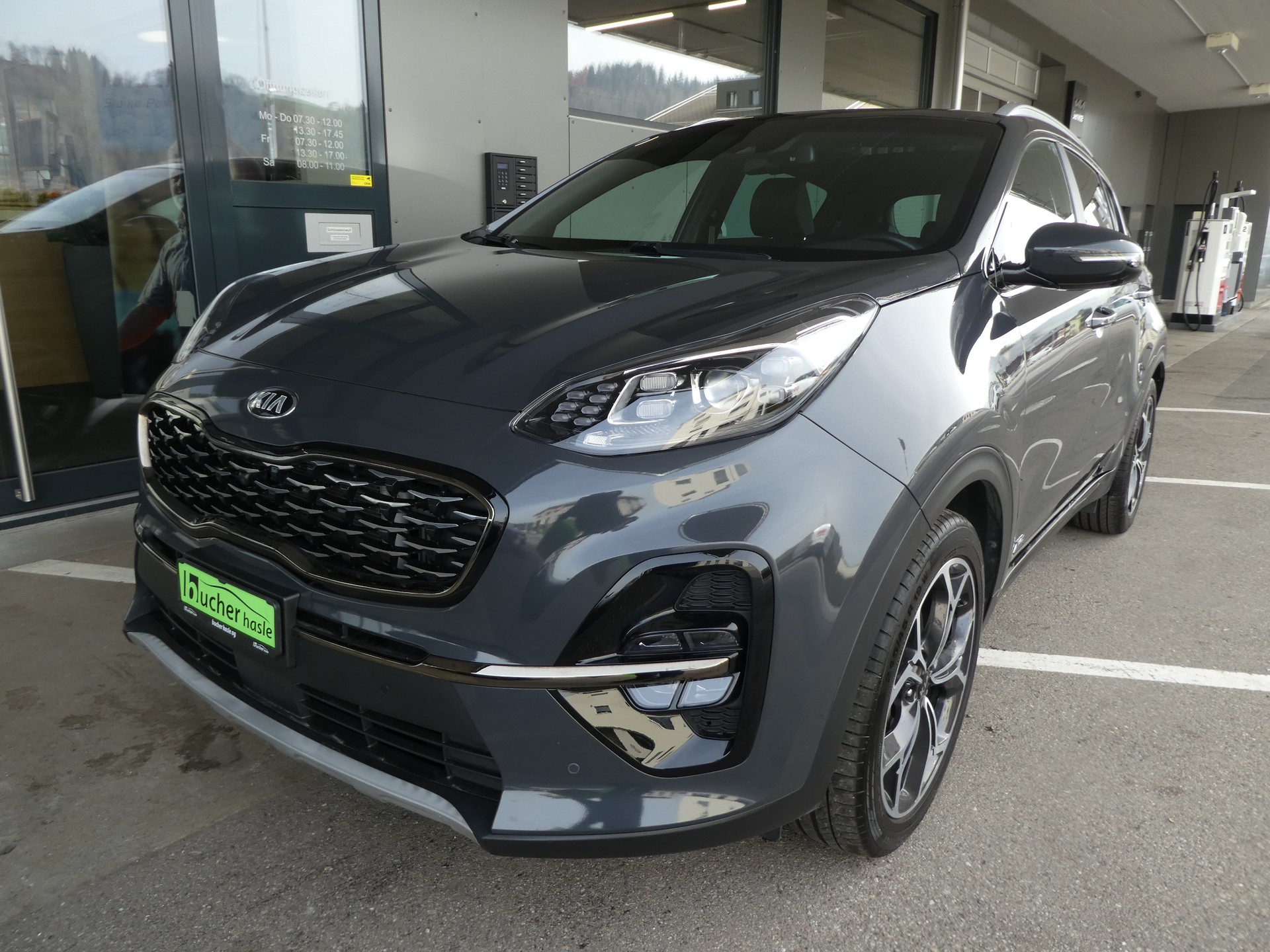 KIA Sportage 1.6CRDi Mild Hybrid GT-Line 4WD DCT-image-2