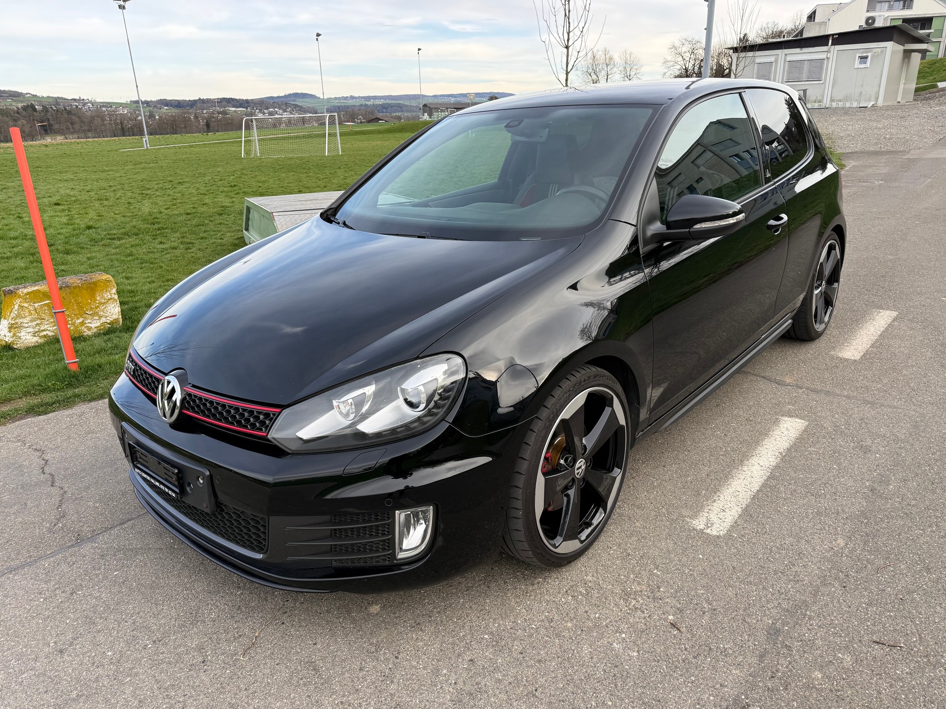 VW Golf 2.0 TSI GTI Adidas