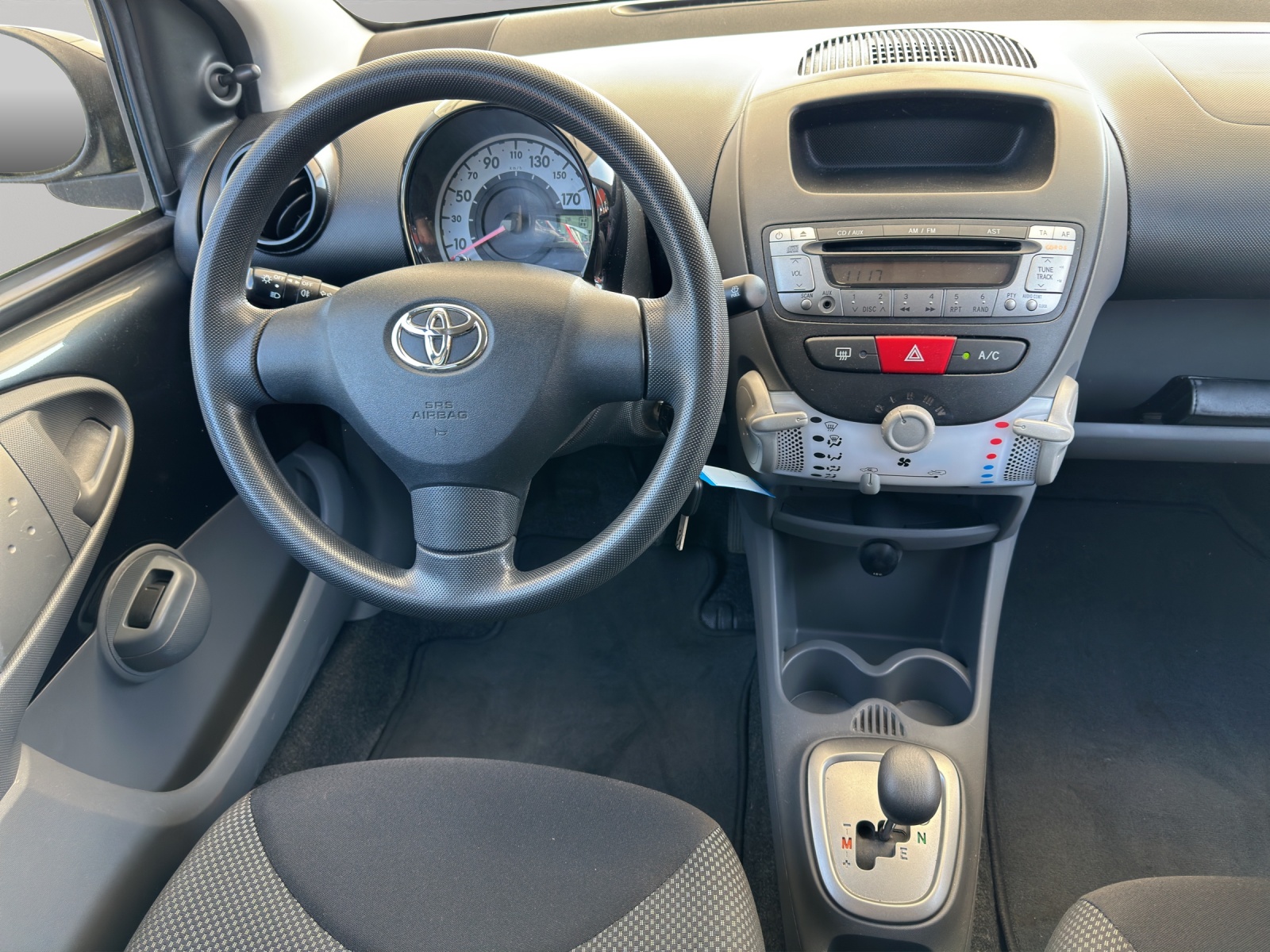 TOYOTA Aygo 1.0 Linea Luna Multimode-image-9