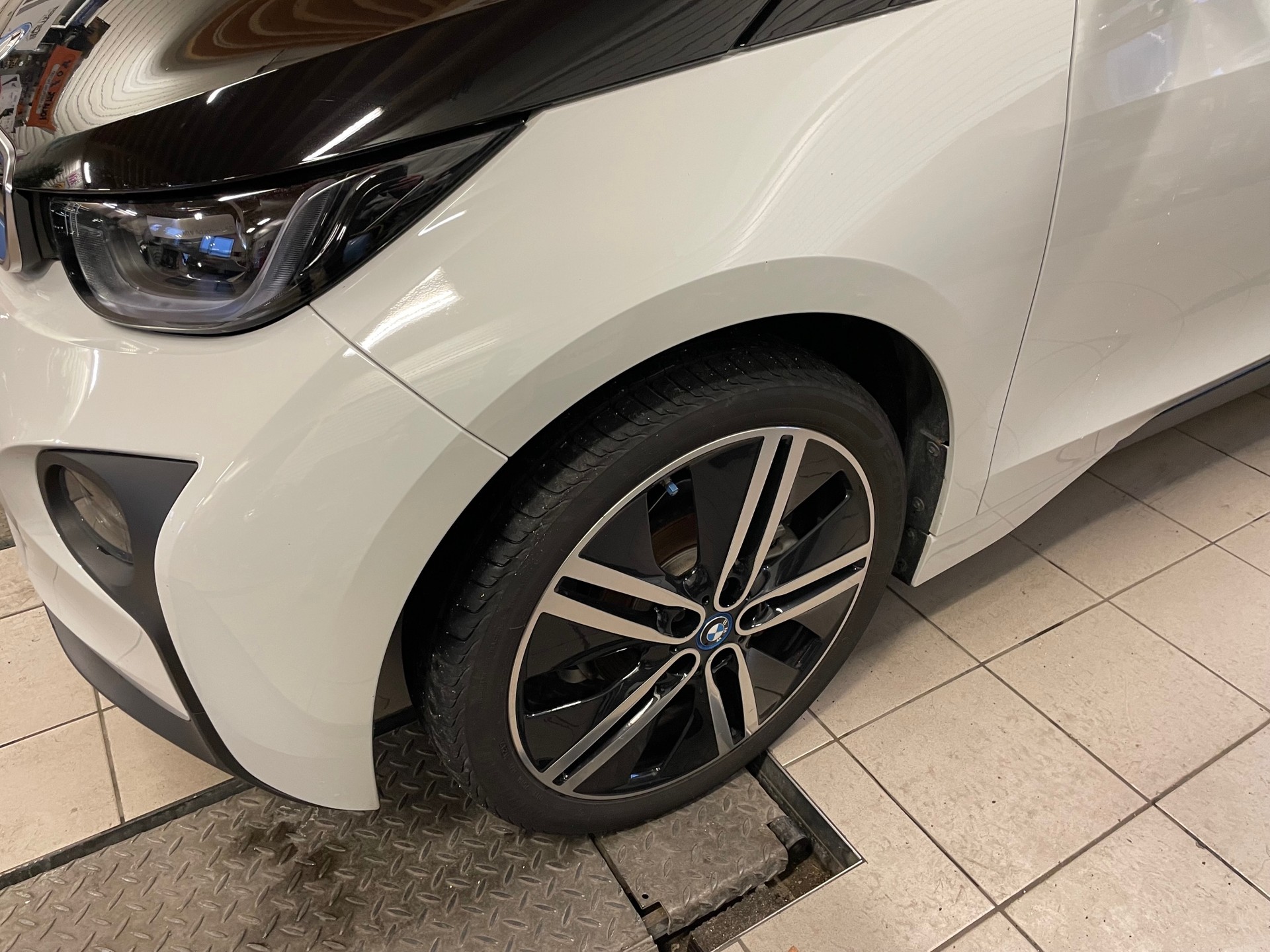 BMW i3s (94Ah) Range Extender-image-4