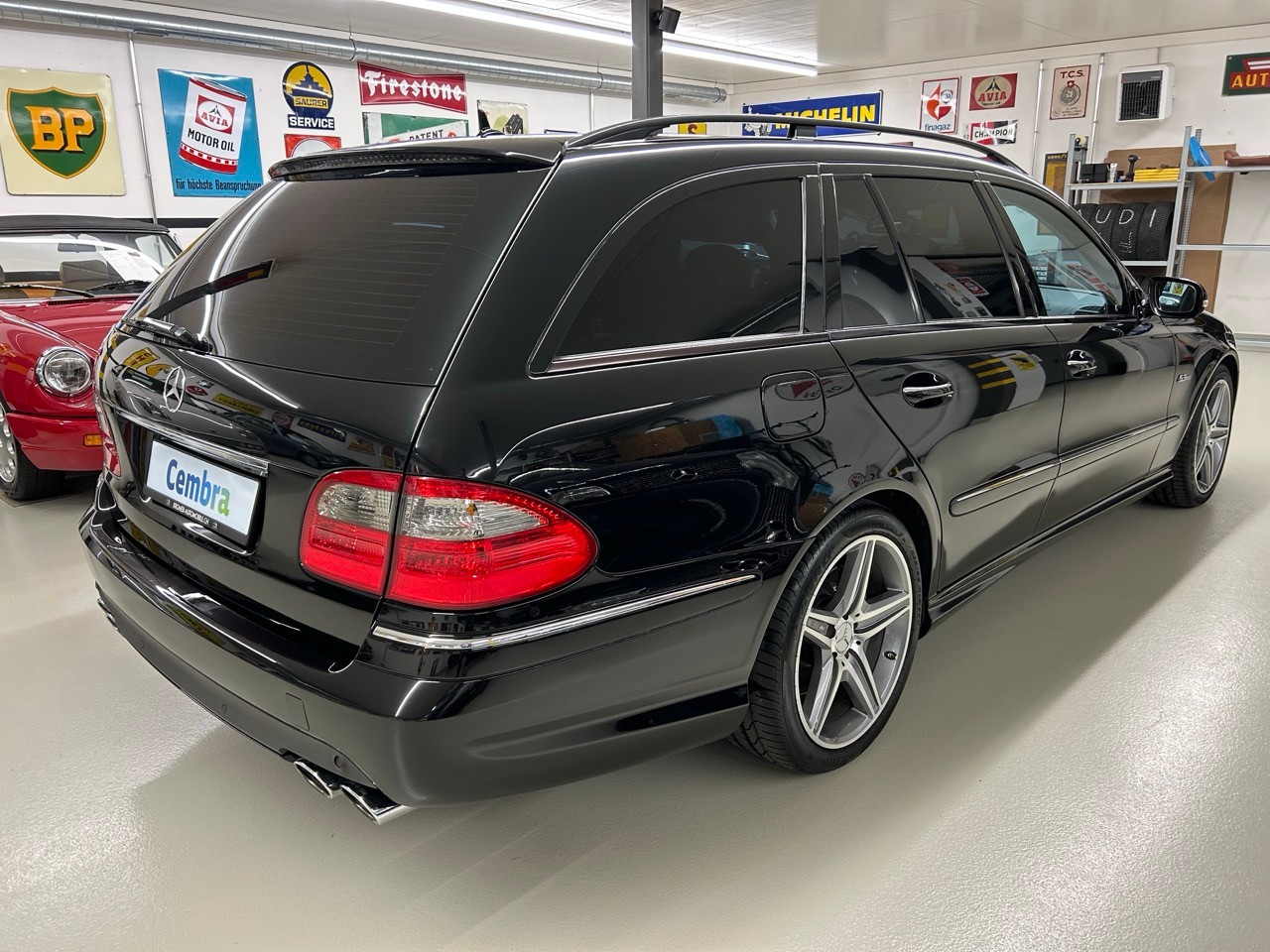 MERCEDES-BENZ E 63 AMG Avantgarde 7G-Tronic-image-2