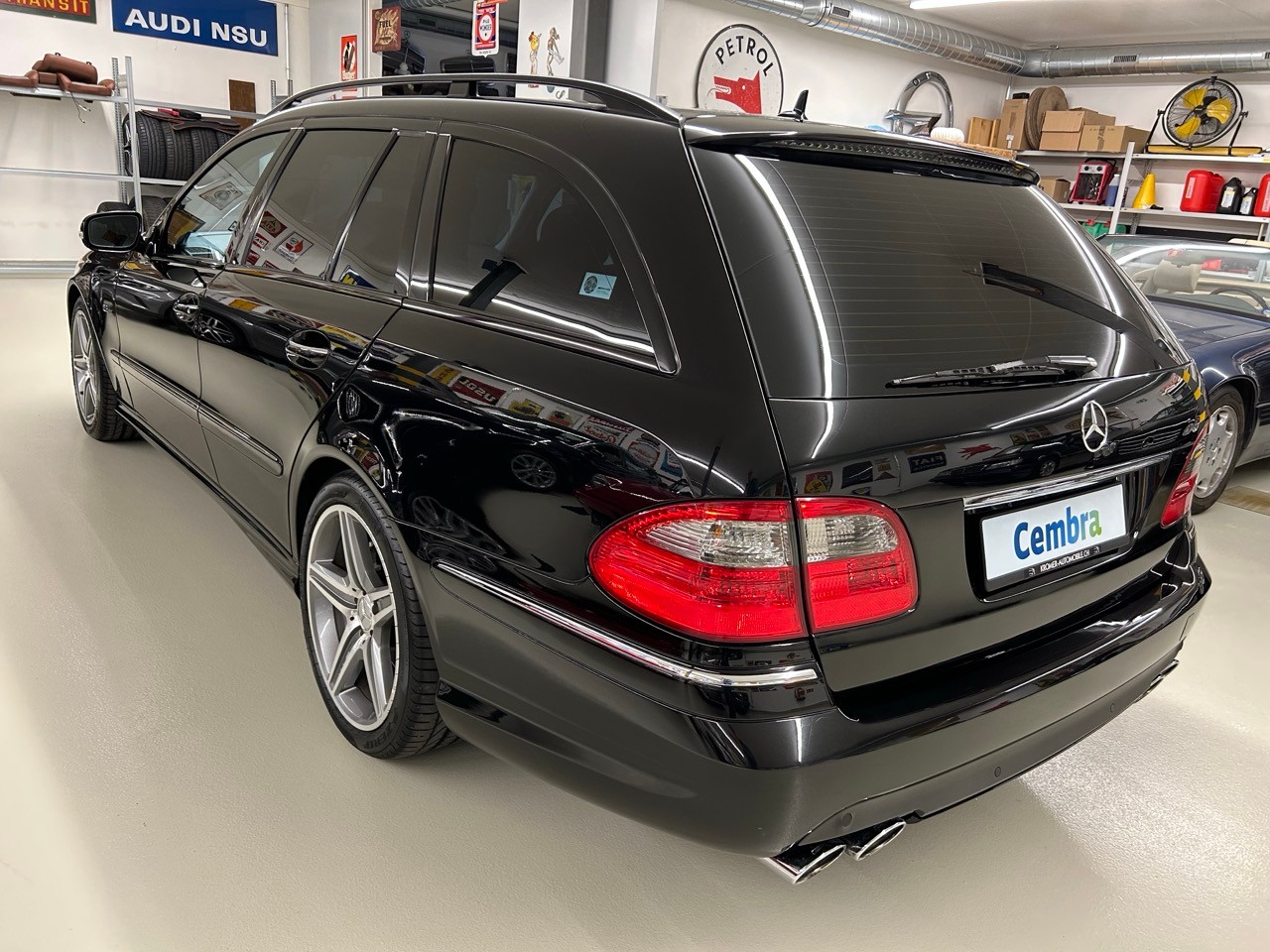 MERCEDES-BENZ E 63 AMG Avantgarde 7G-Tronic-image-3