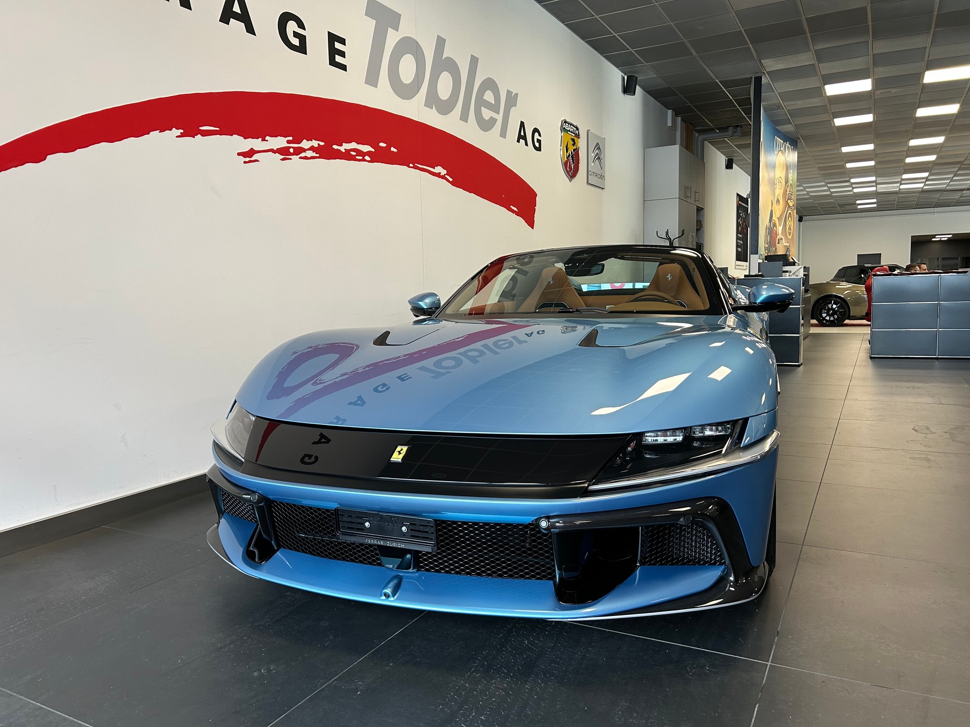 FERRARI 12 Cilindri Spider-image-4