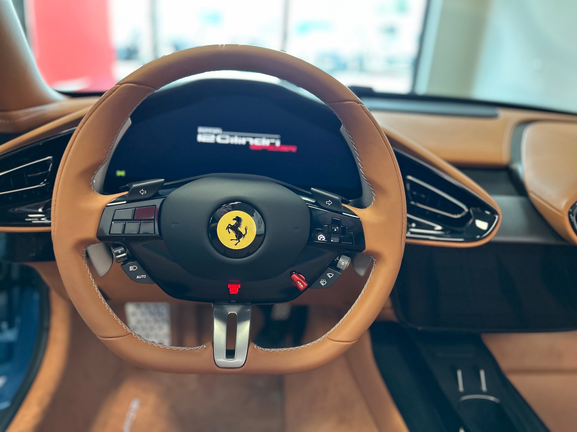 FERRARI 12 Cilindri Spider-image-13