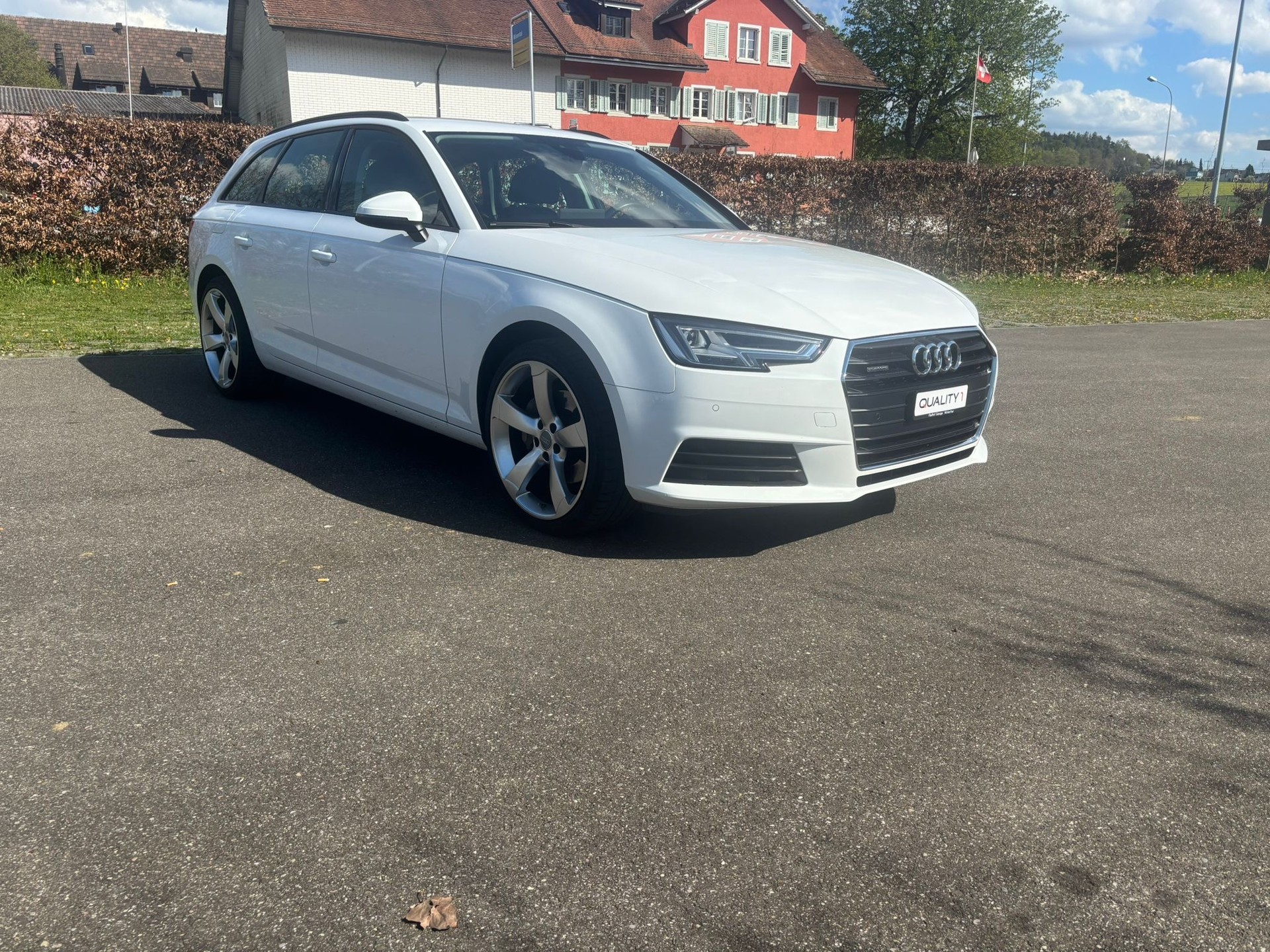 AUDI A4 Avant 2.0 TDI quattro S-tronic-image-6