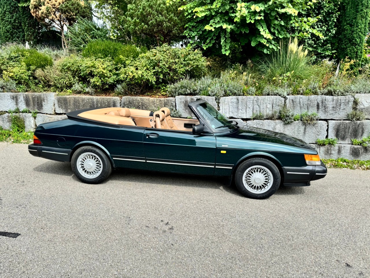 SAAB 900 Turbo-image-4