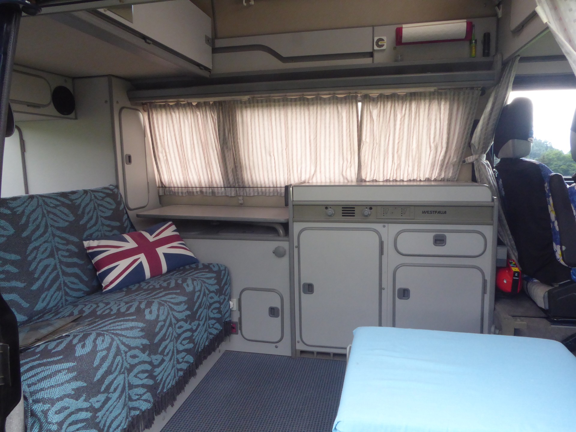VW Typ 2 Westfalia-image-8