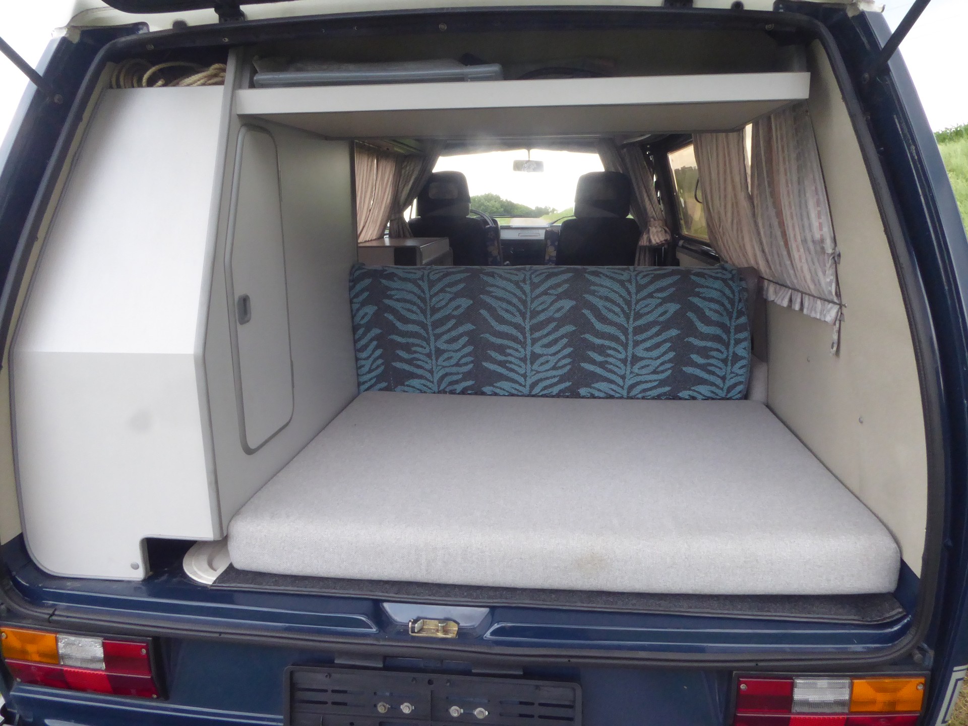 VW Typ 2 Westfalia-image-9