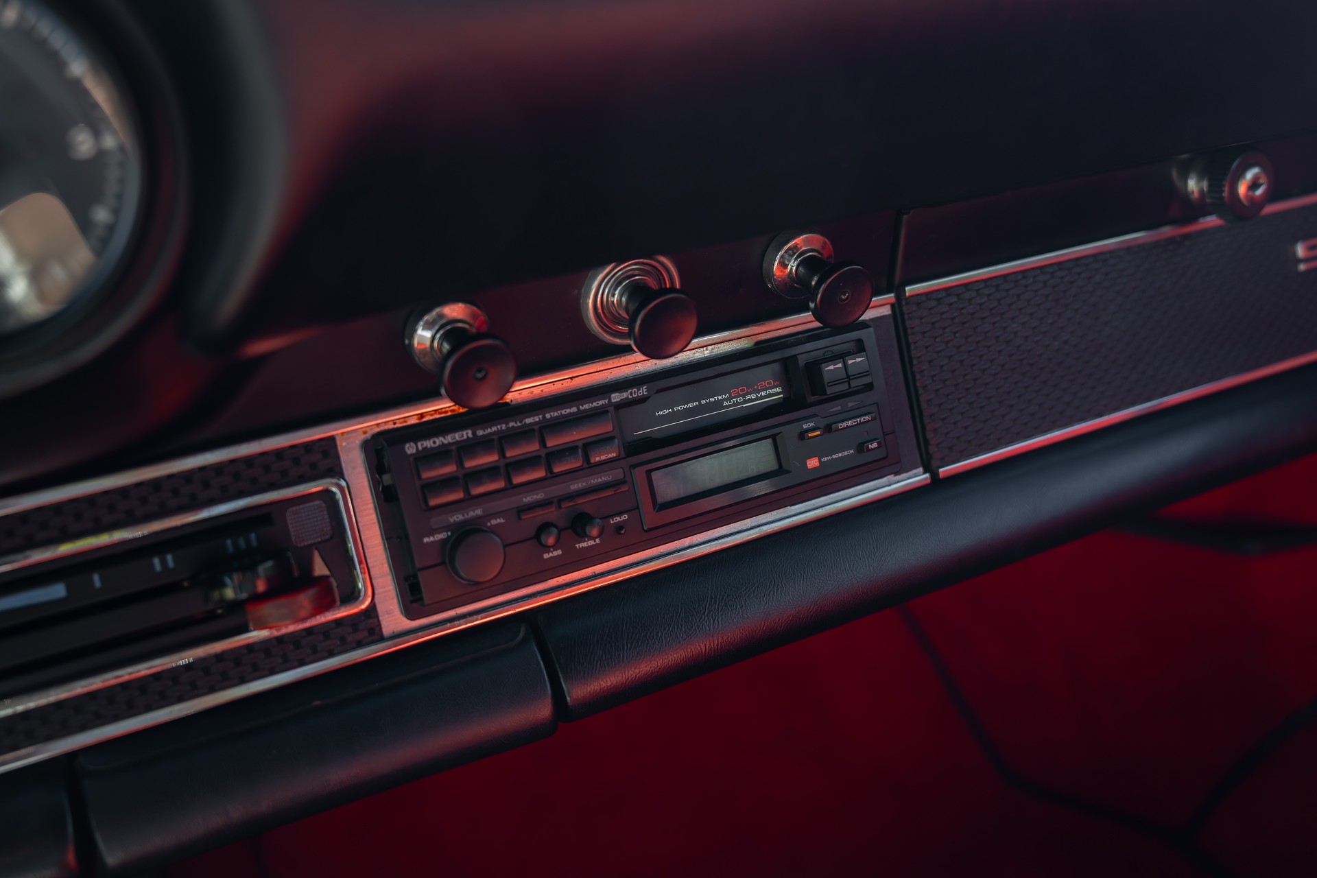 PORSCHE 911 E-image-20