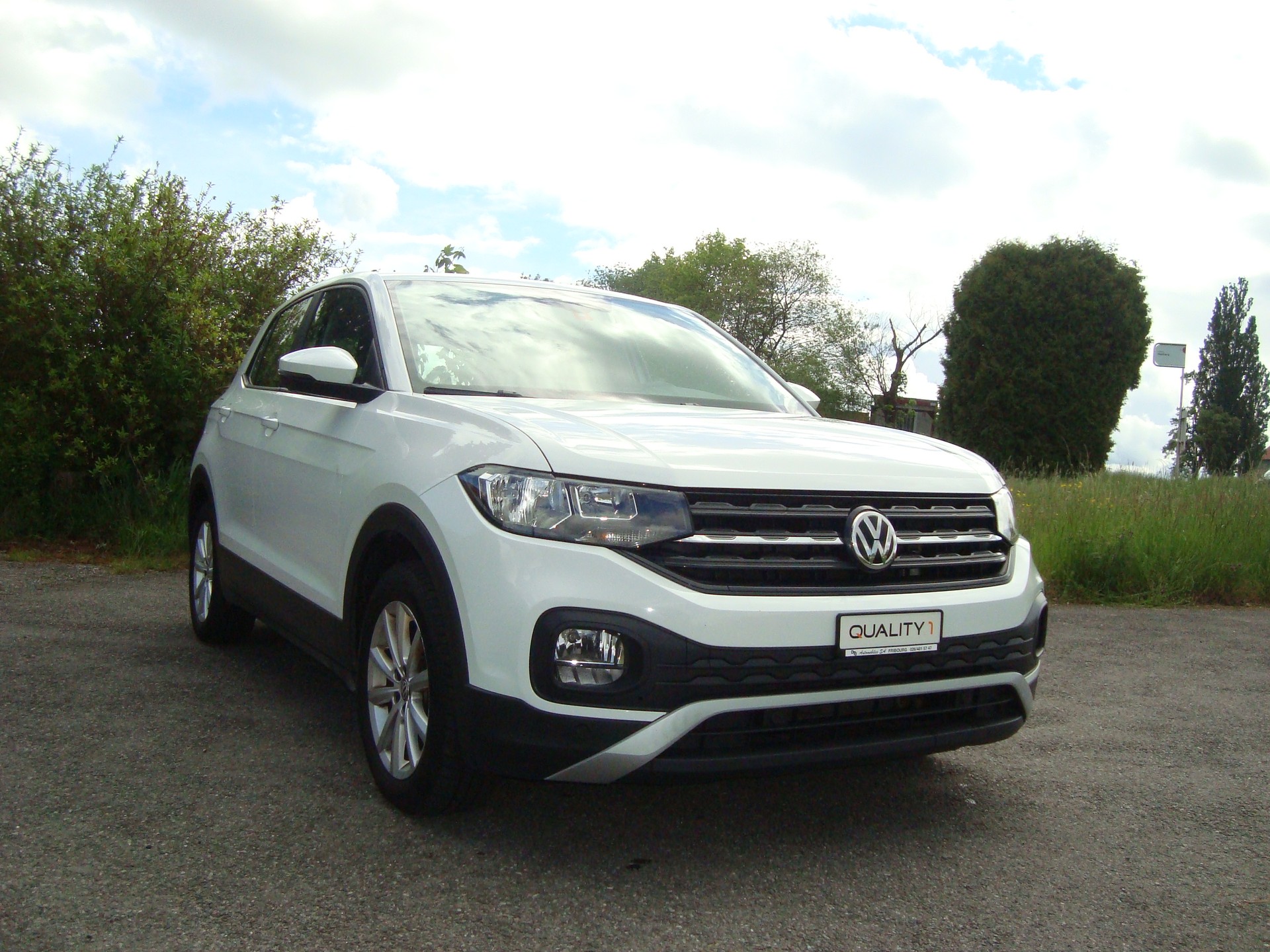 VW T-Cross 1.0 TSI-image-1