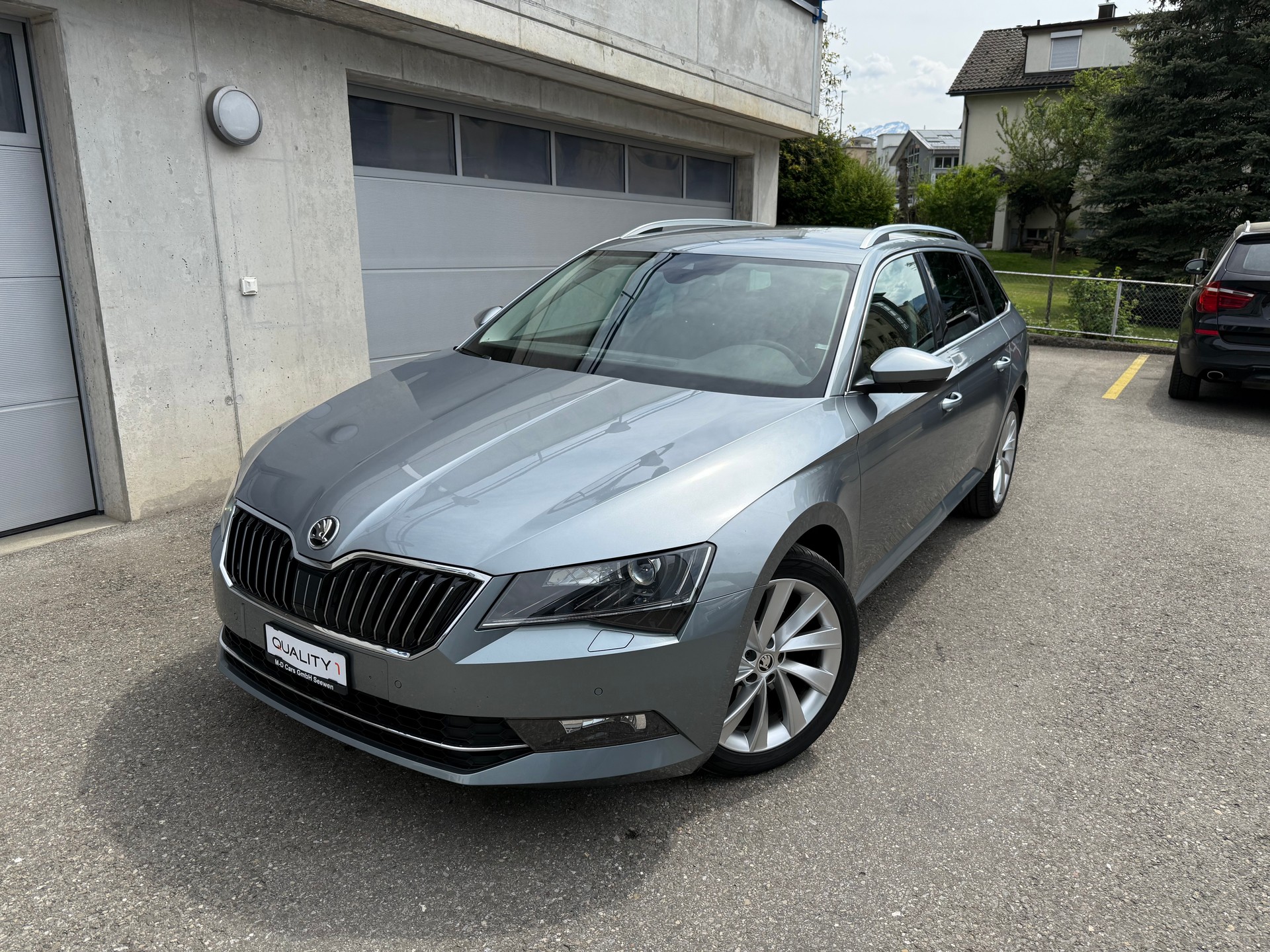 SKODA Superb Combi 2.0 TDi Style 4x4 DSG