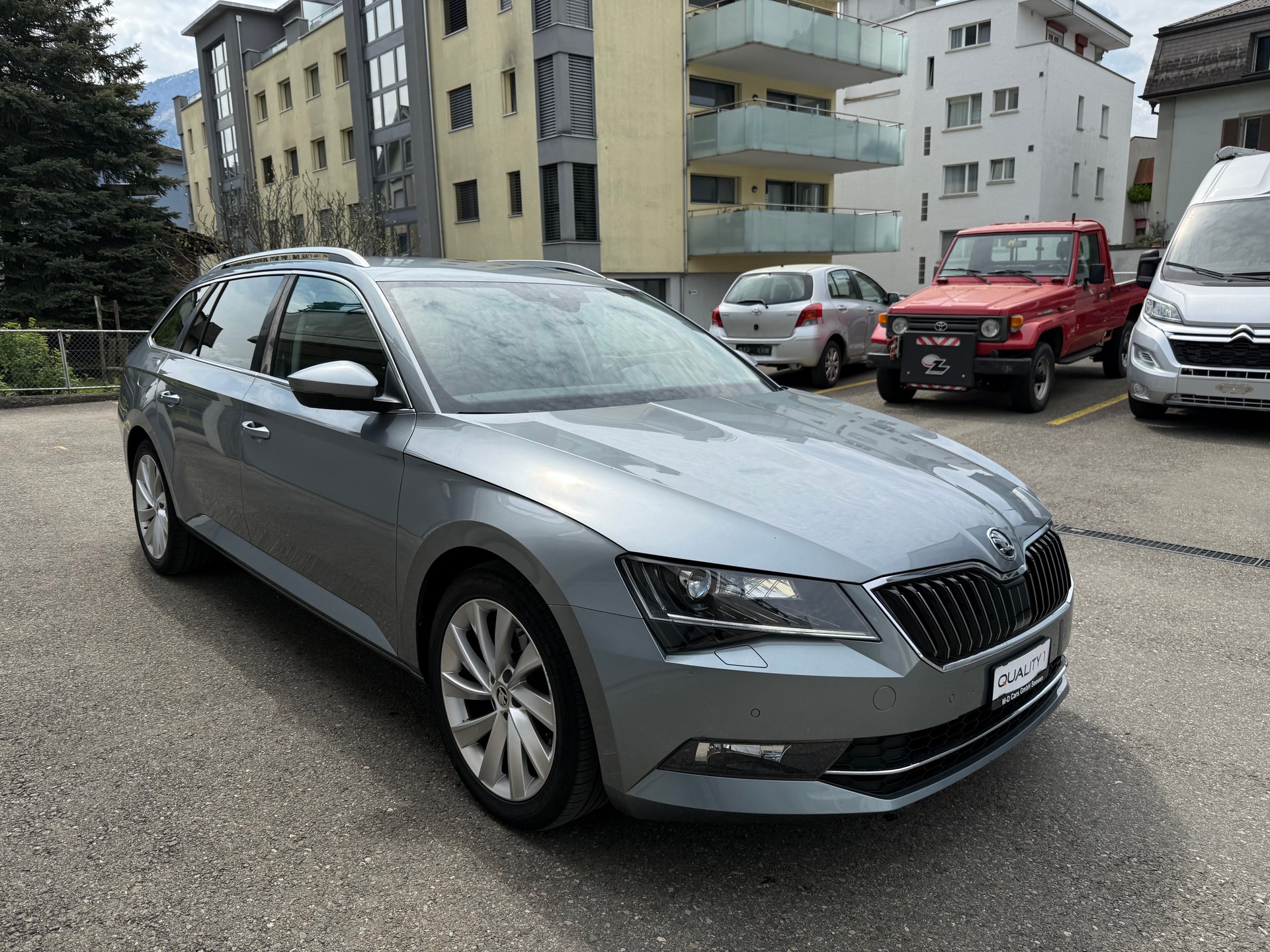 SKODA Superb Combi 2.0 TDi Style 4x4 DSG-showroom-element-2