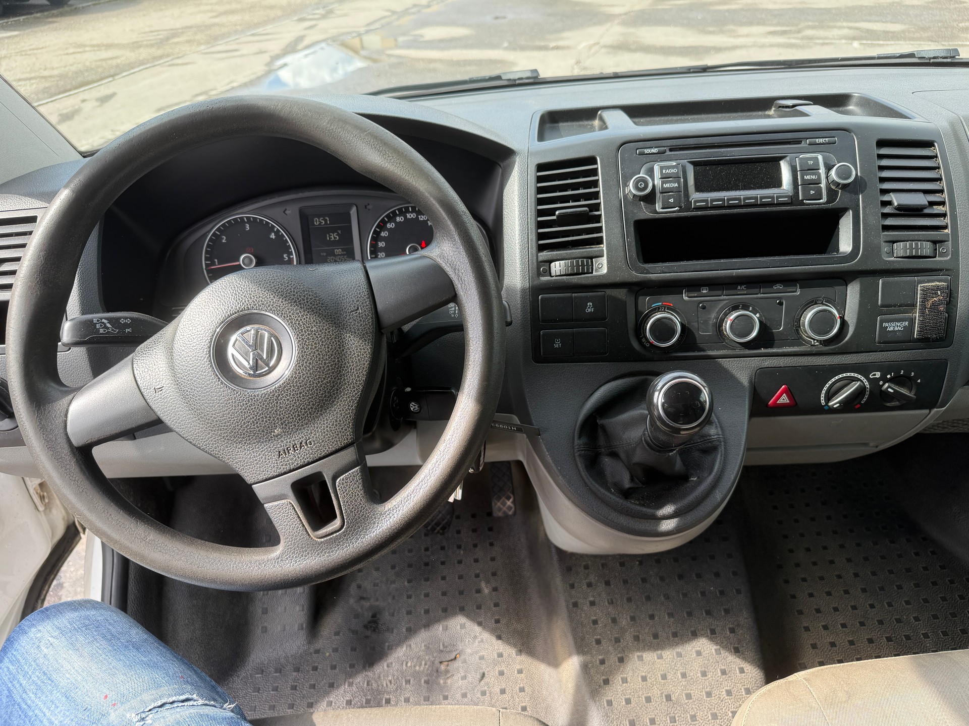 VW T5 2.0 TDI BMT 4Motion-image-11