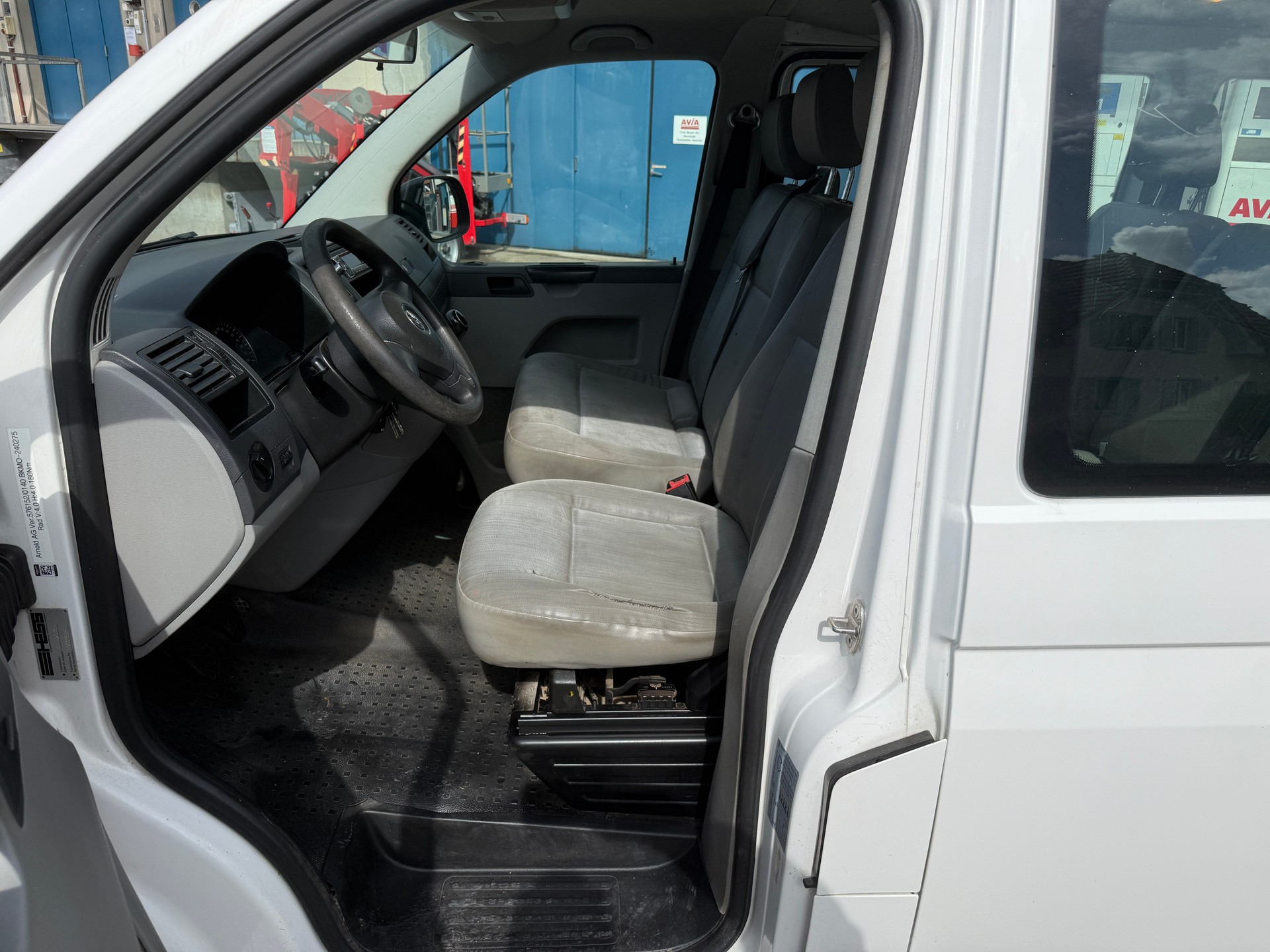 VW T5 2.0 TDI BMT 4Motion-image-9