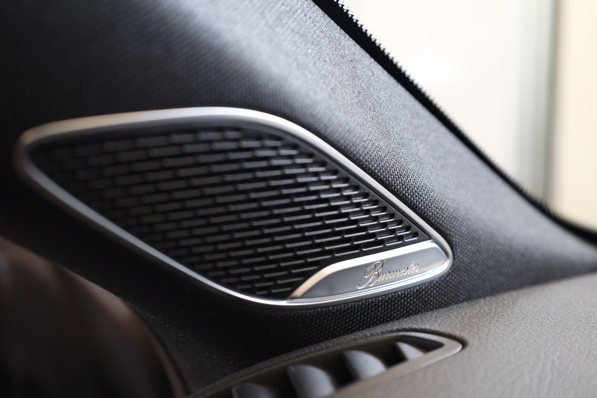 MERCEDES-BENZ CLA 45 S AMG 4Matic+ 8G-DCT-image-14