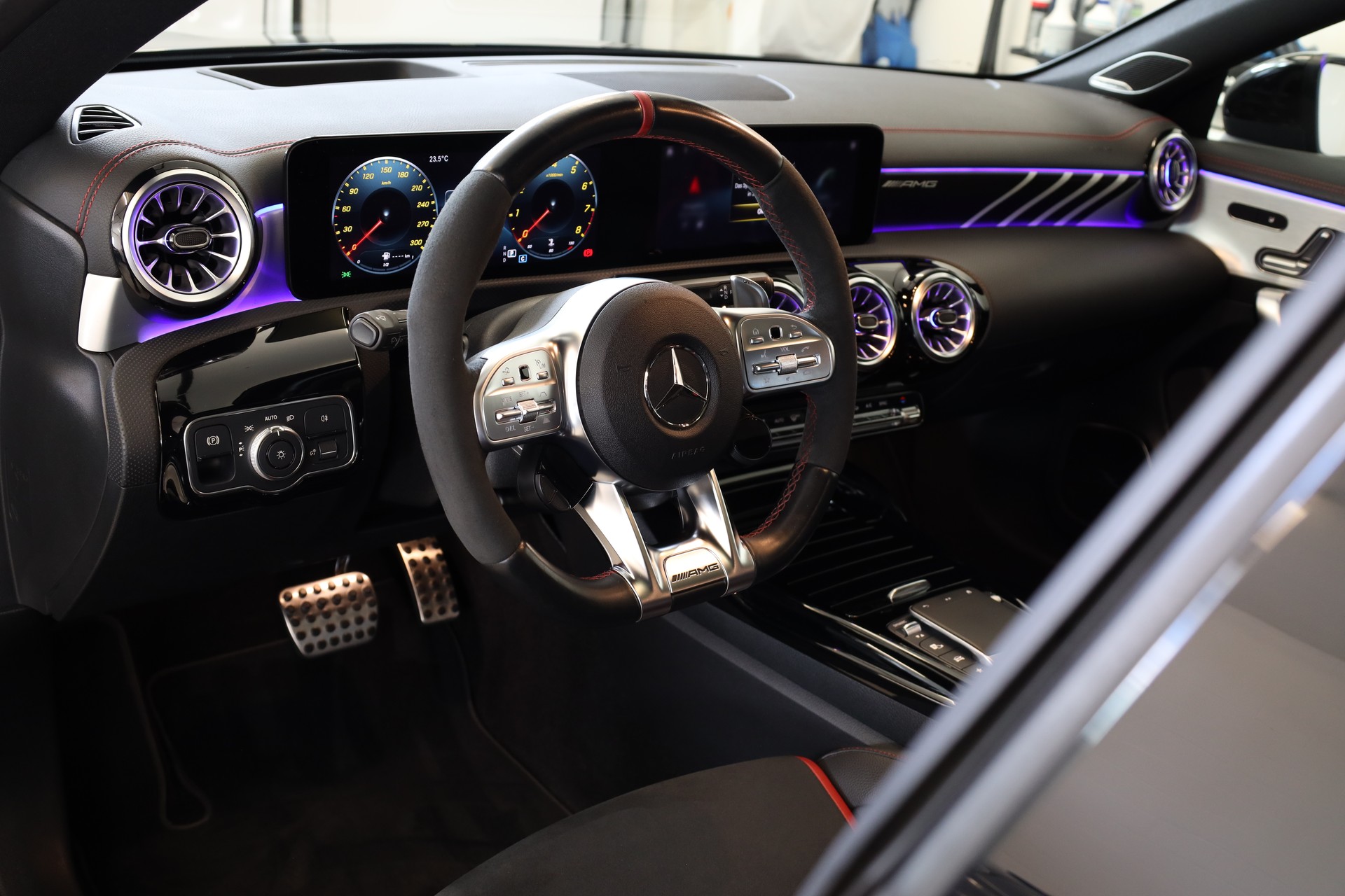 MERCEDES-BENZ CLA 45 S AMG 4Matic+ 8G-DCT-image-7