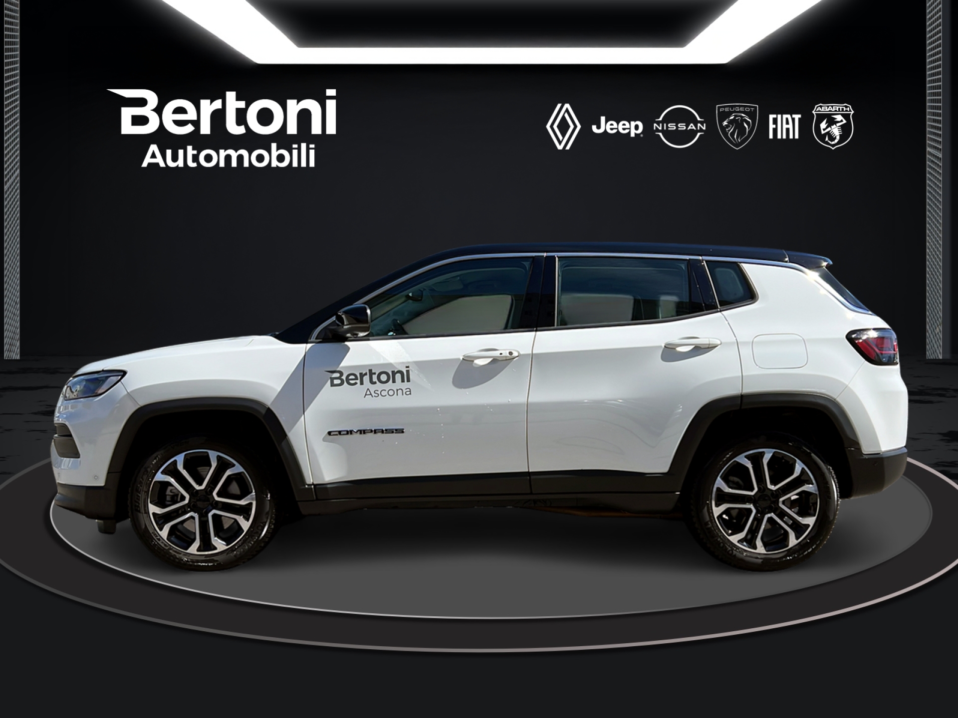 JEEP Compass 1.3 Swiss Limited 4xe-showroom-element-2