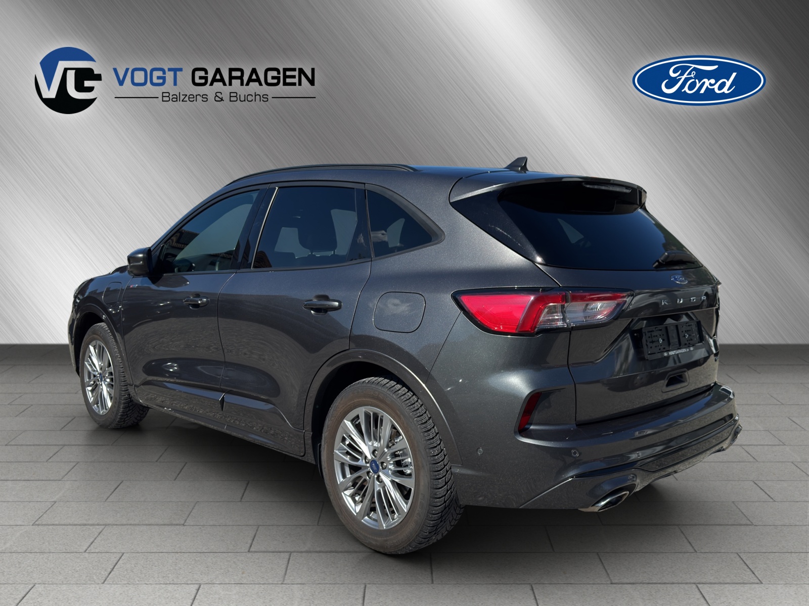 FORD Kuga 2.5 Plug-in Hybrid ST-Line X-showroom-element-3