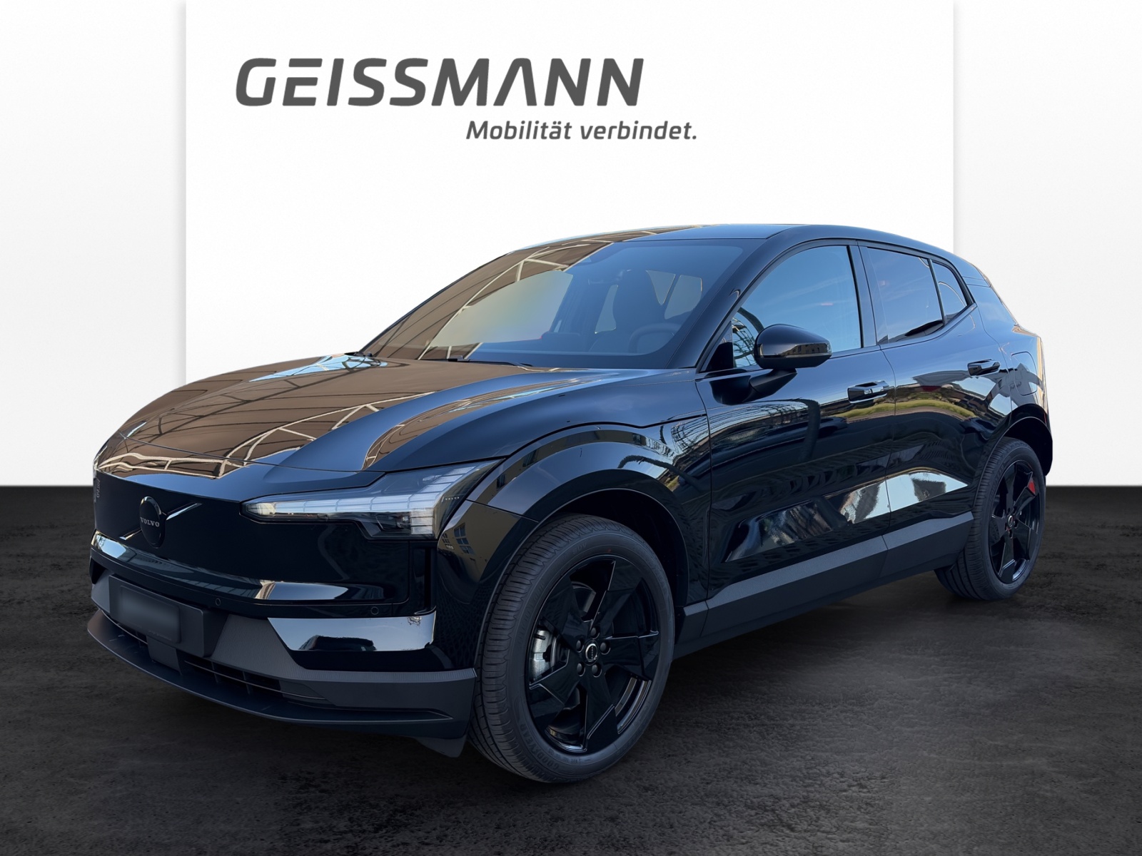 VOLVO EX30 E60 Plus Swiss Black Edition