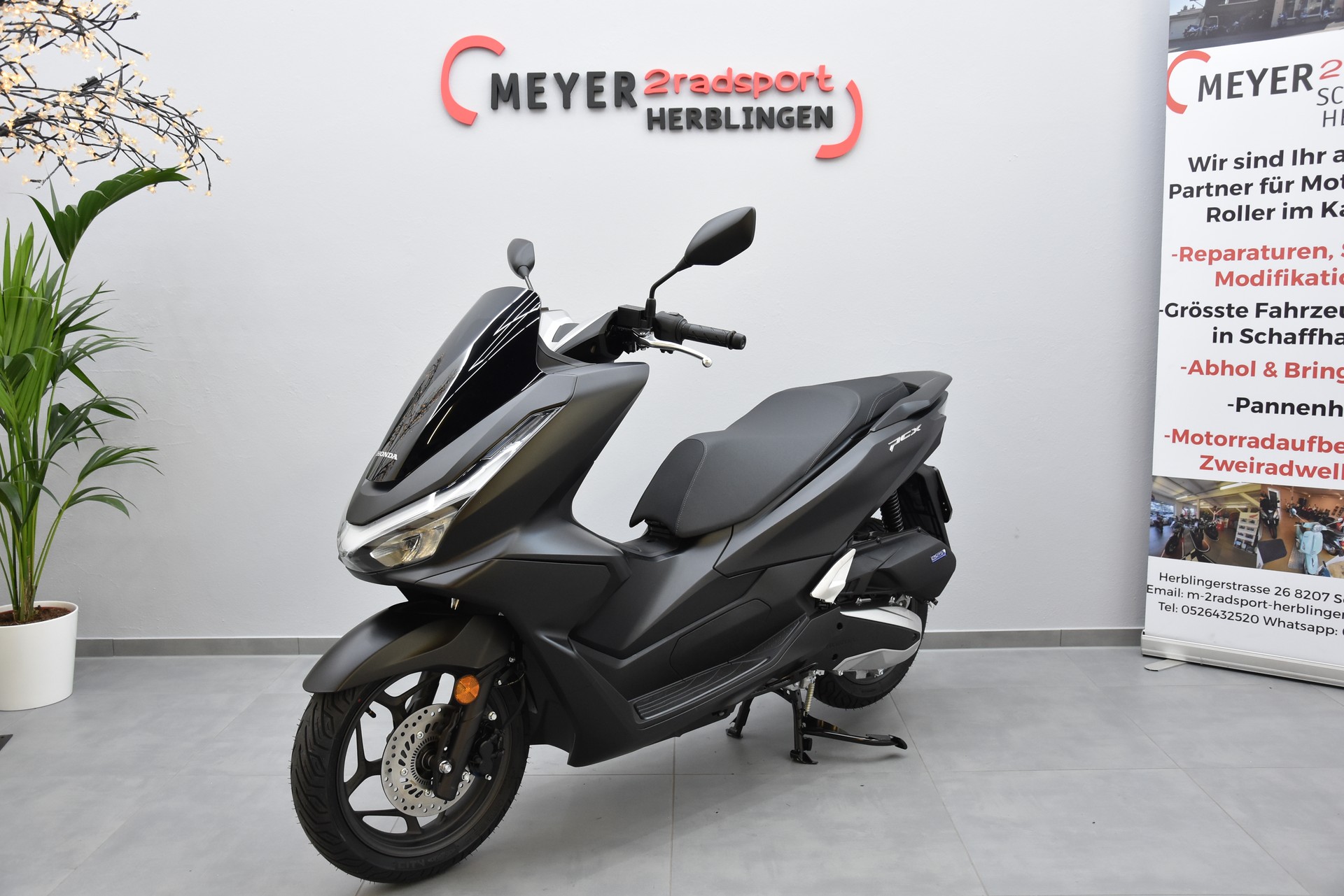 HONDA PCX 125-showroom-element-3