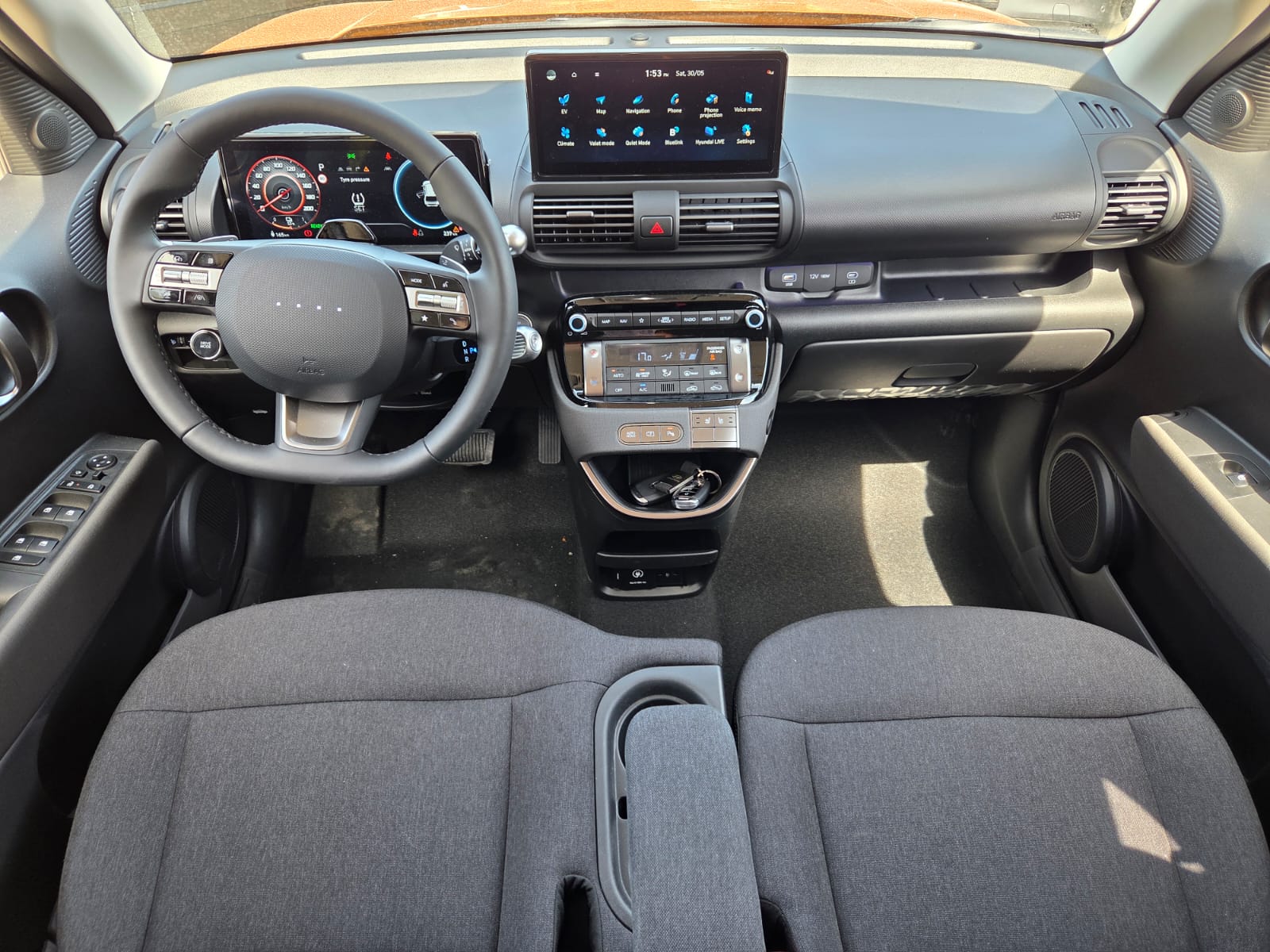 HYUNDAI Inster 49kWh Vertex-image-11
