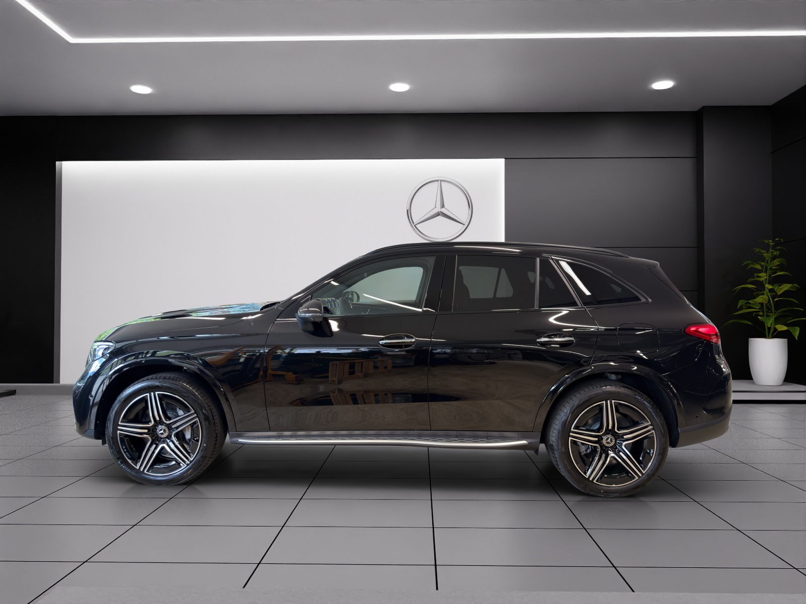 MERCEDES-BENZ GLC 300 de 4Matic EQ Star 9G-Tronic-showroom-element-2