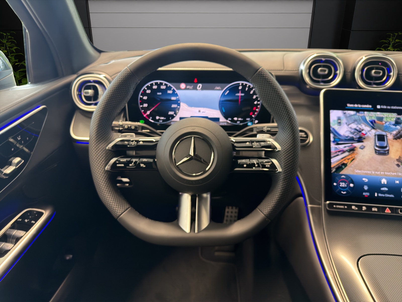 MERCEDES-BENZ GLC 300 de 4Matic EQ Star 9G-Tronic-image-11