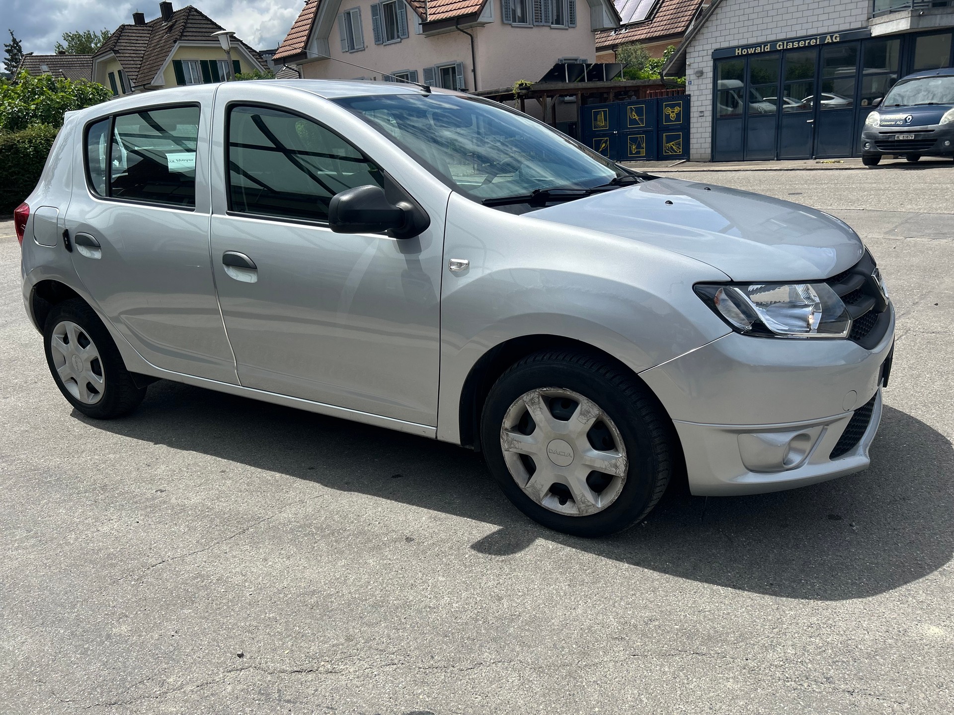 DACIA Sandero 1.2 Ambiance-image-0