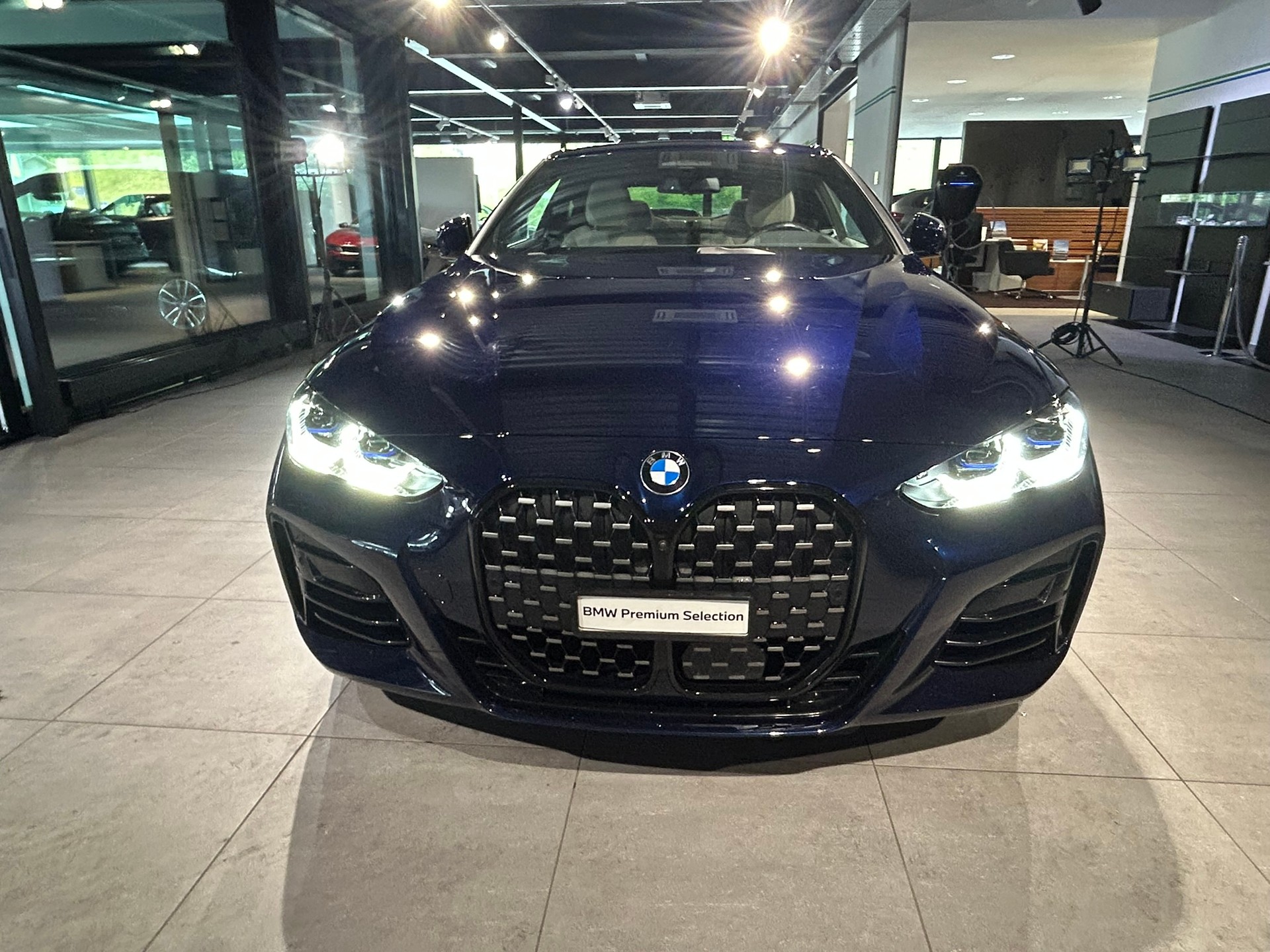BMW M440i xDrive 48V Coupé Steptronic-image-6