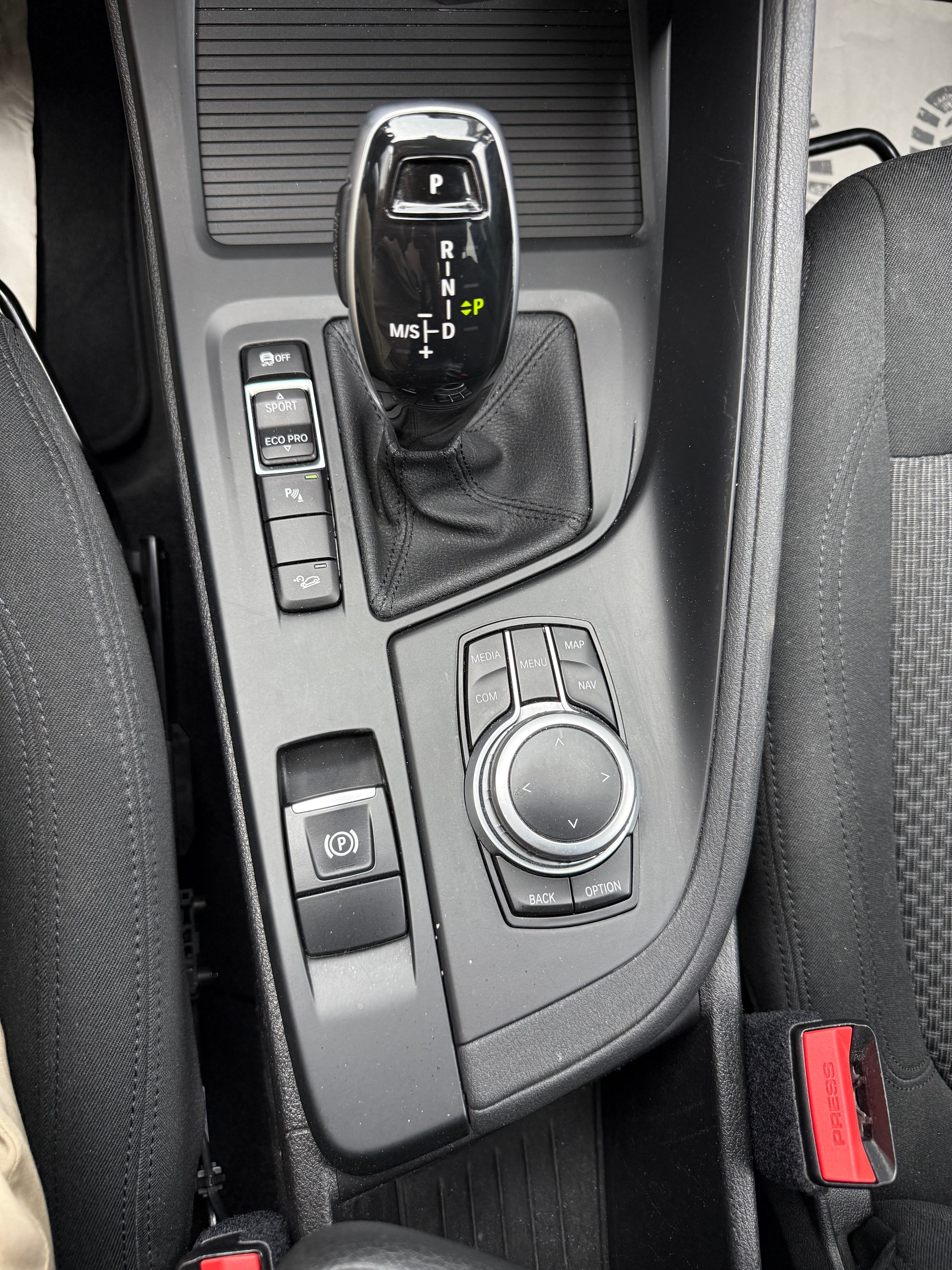 BMW X1 xDrive 20d Steptronic-image-11