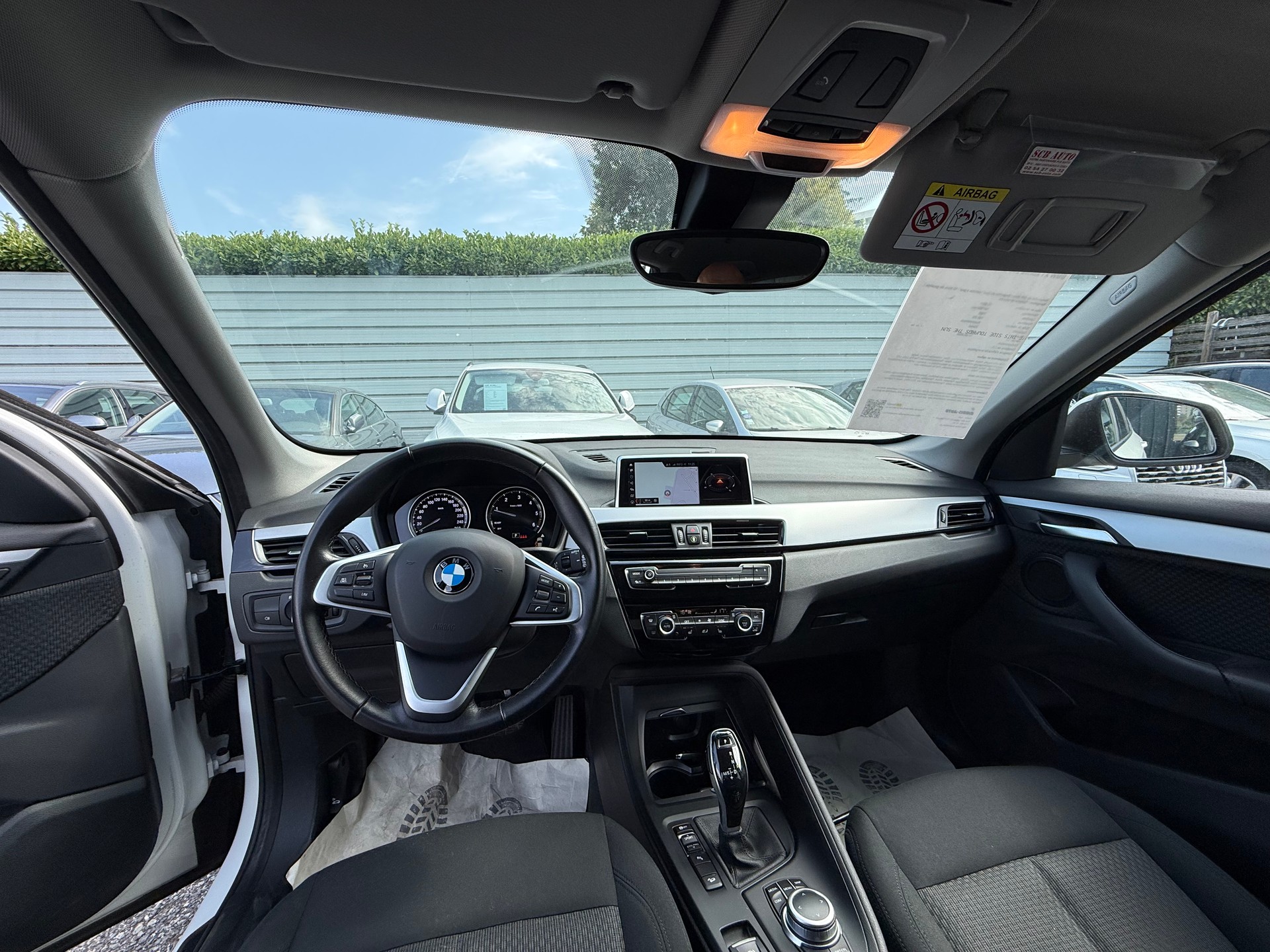BMW X1 xDrive 20d Steptronic-image-5