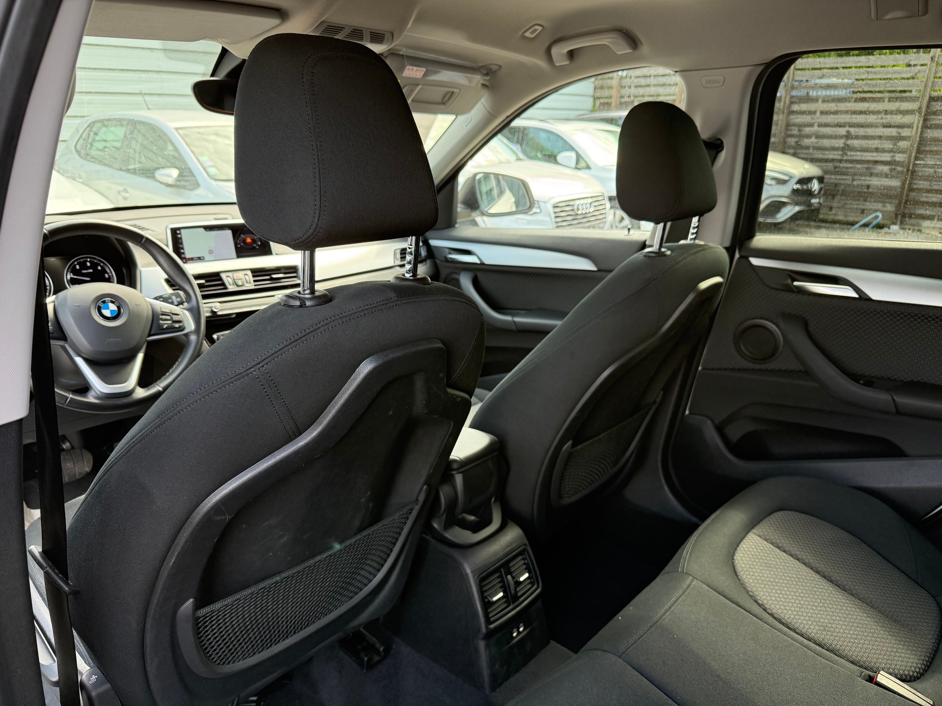 BMW X1 xDrive 20d Steptronic-image-13