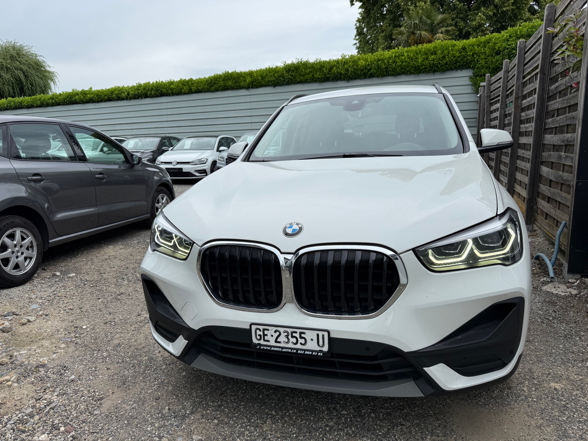 BMW X1 xDrive 20d Steptronic-showroom-element-1