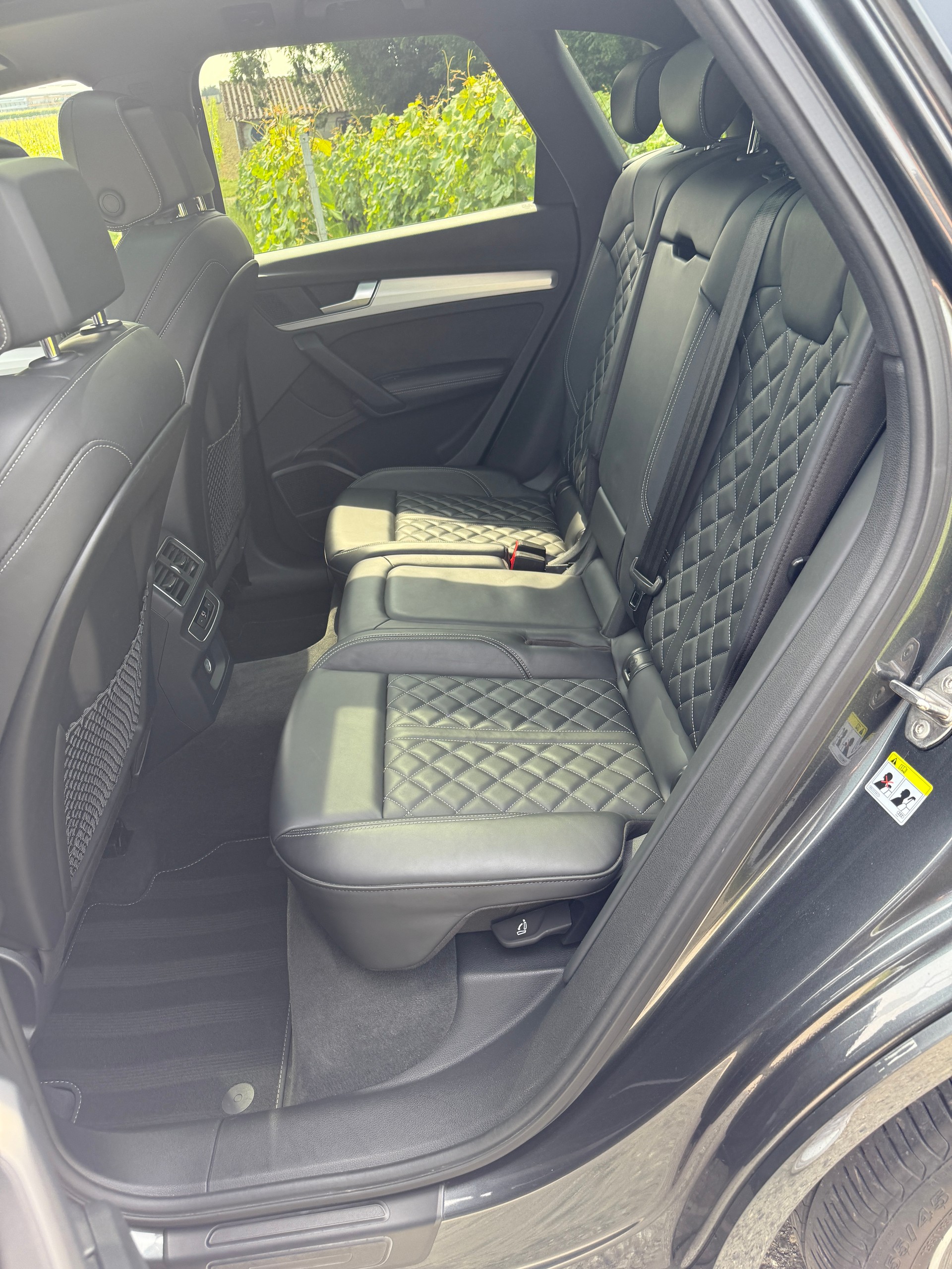 AUDI Q5 2.0 TFSI sport quattro S-tronic-image-12