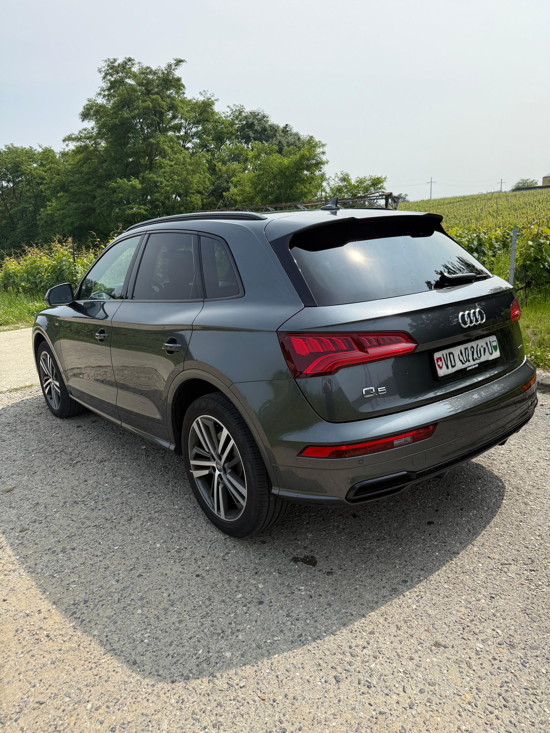 AUDI Q5 2.0 TFSI sport quattro S-tronic-image-4