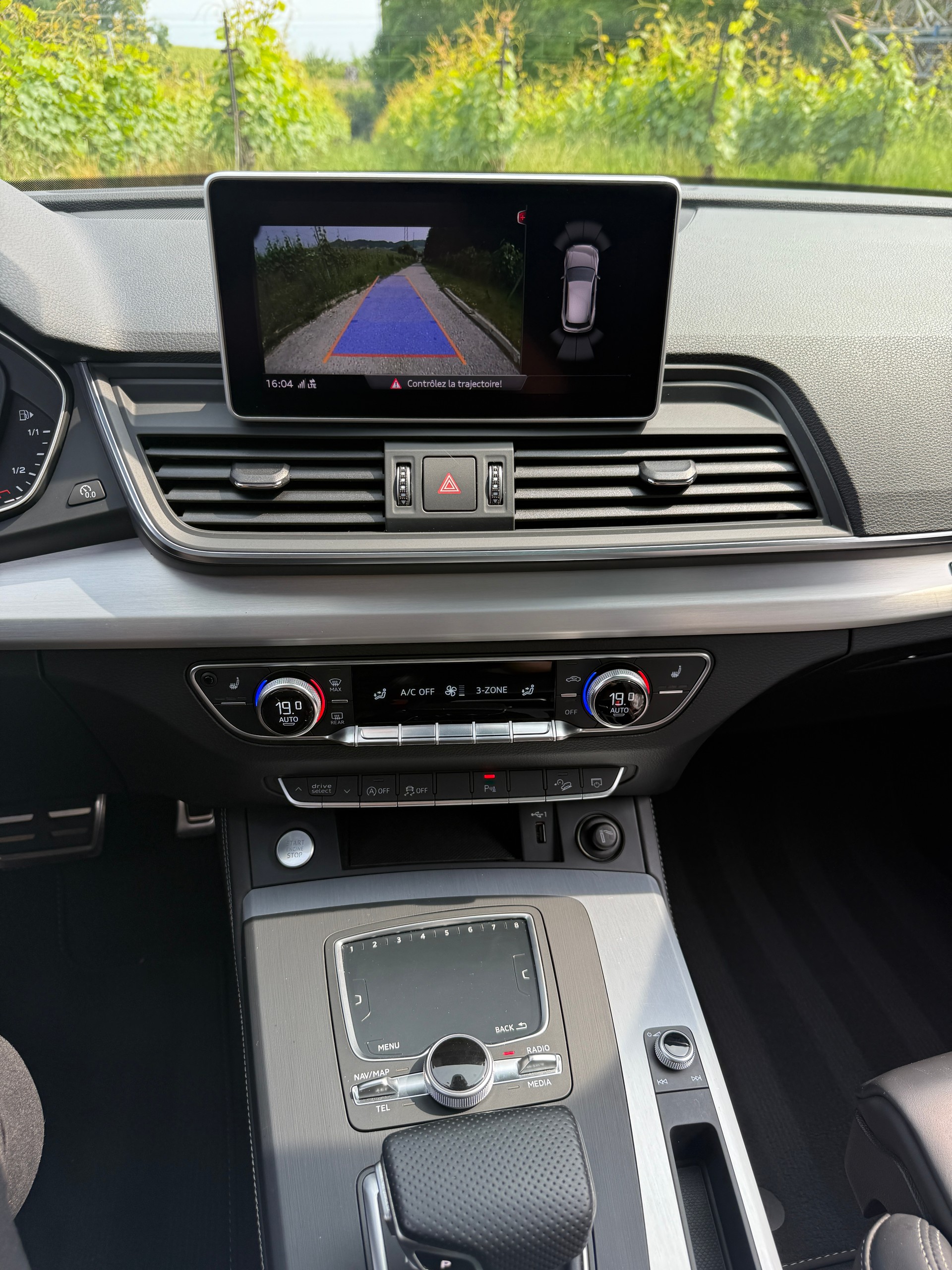 AUDI Q5 2.0 TFSI sport quattro S-tronic-image-7
