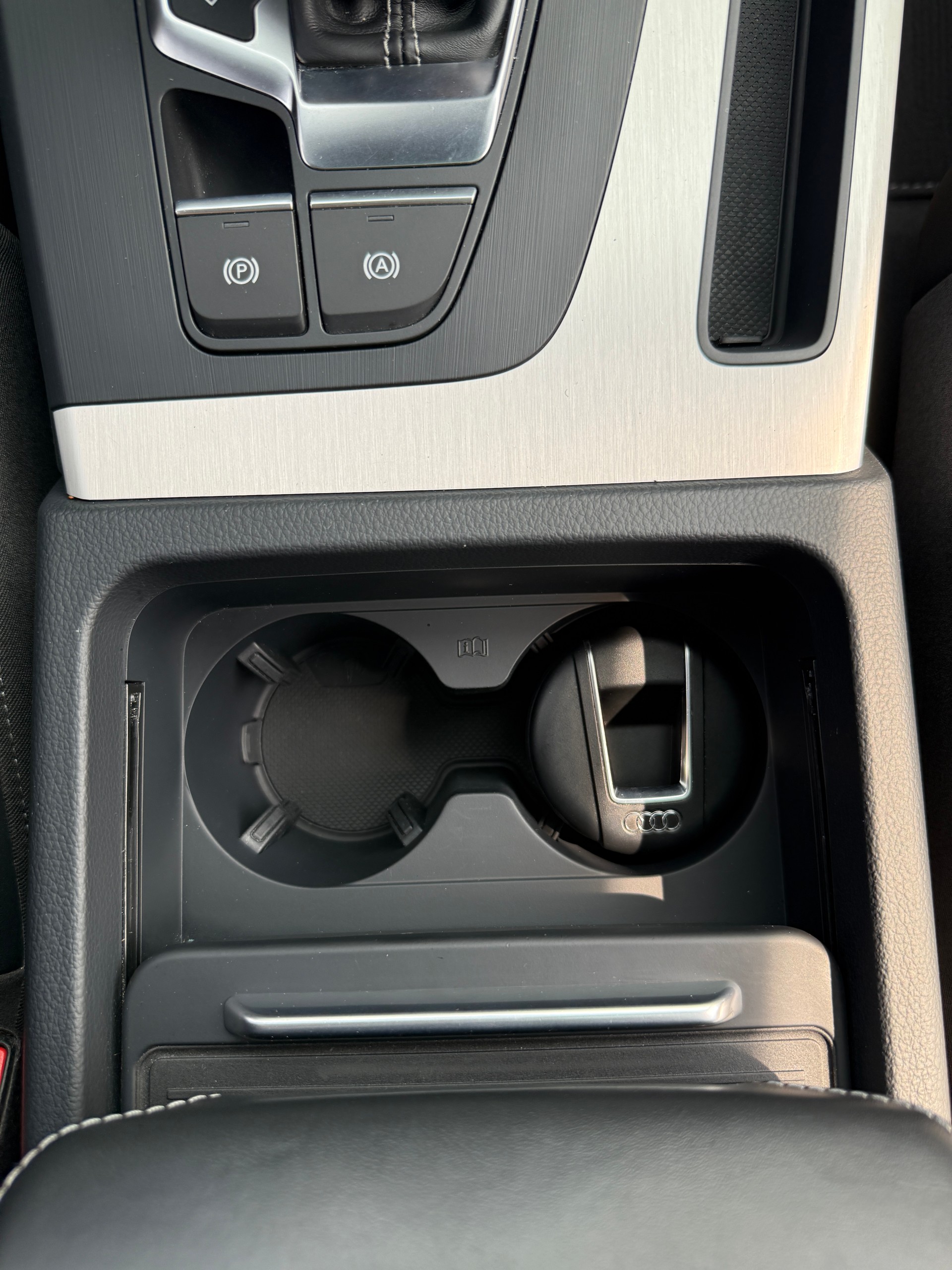 AUDI Q5 2.0 TFSI sport quattro S-tronic-image-29